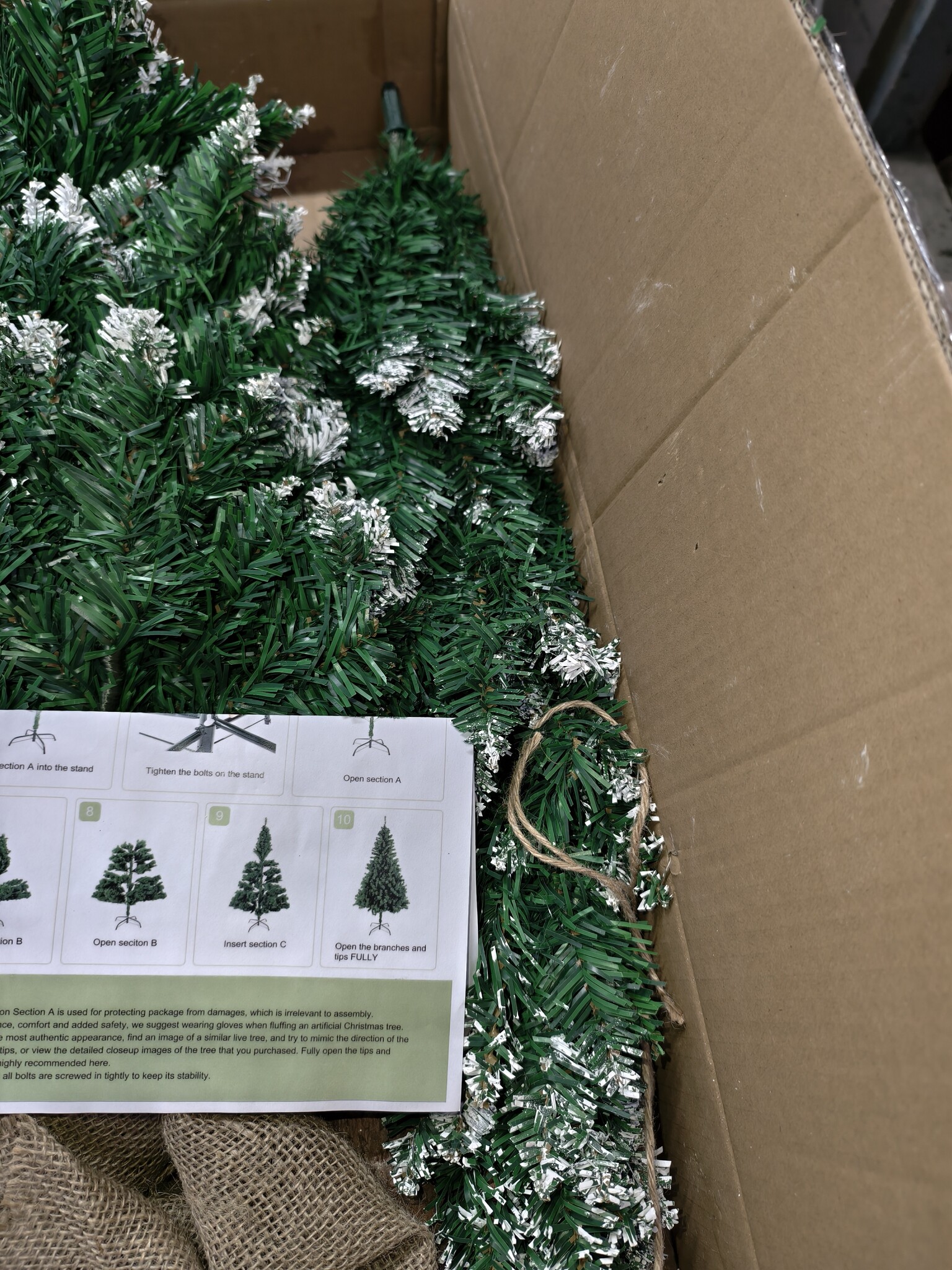 Kerstboom 180cm met IJzige Twijgen - Nu 40% Korting!