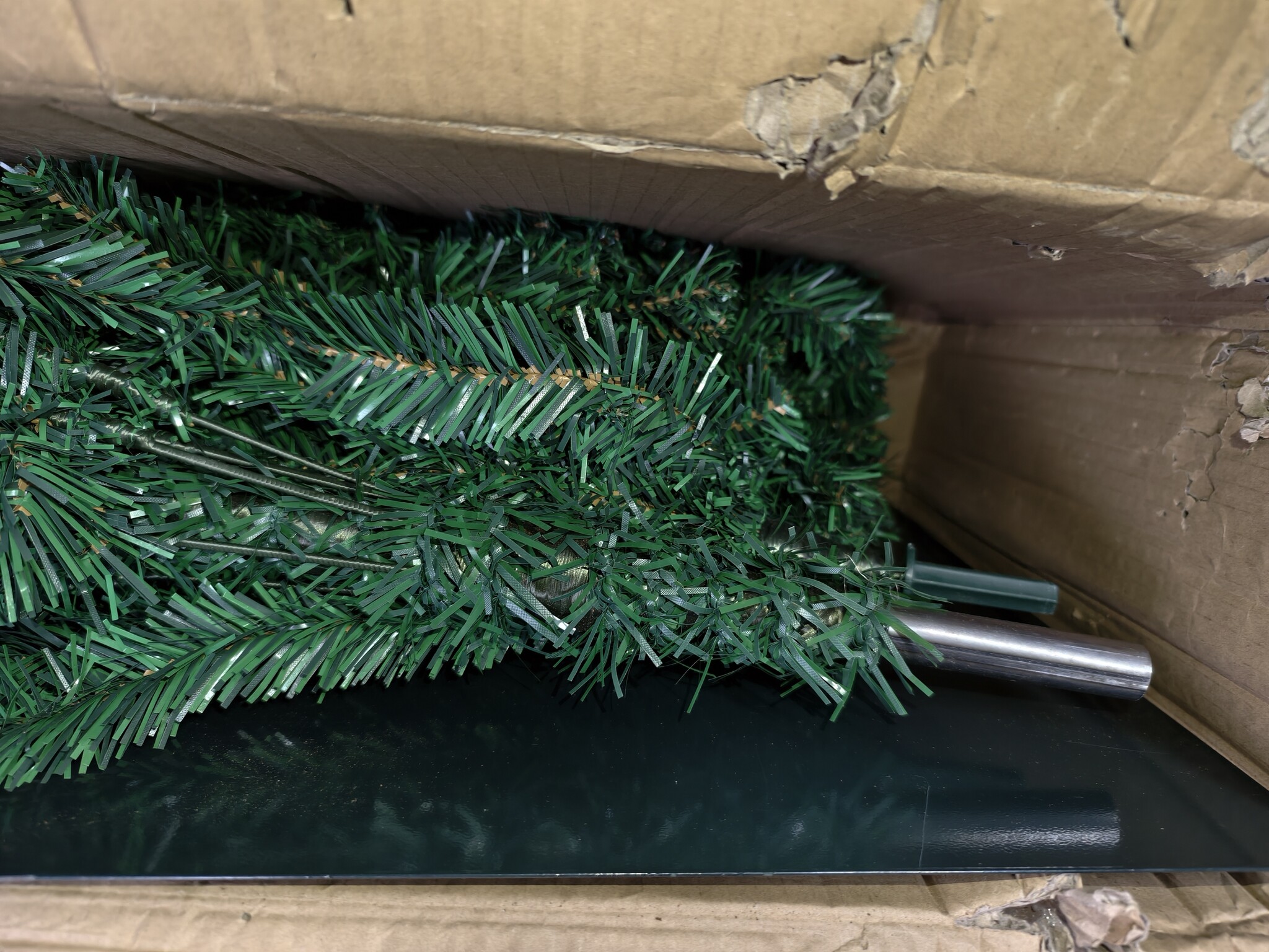 Kunstkerstboom 220cm Spar - 40% Korting!