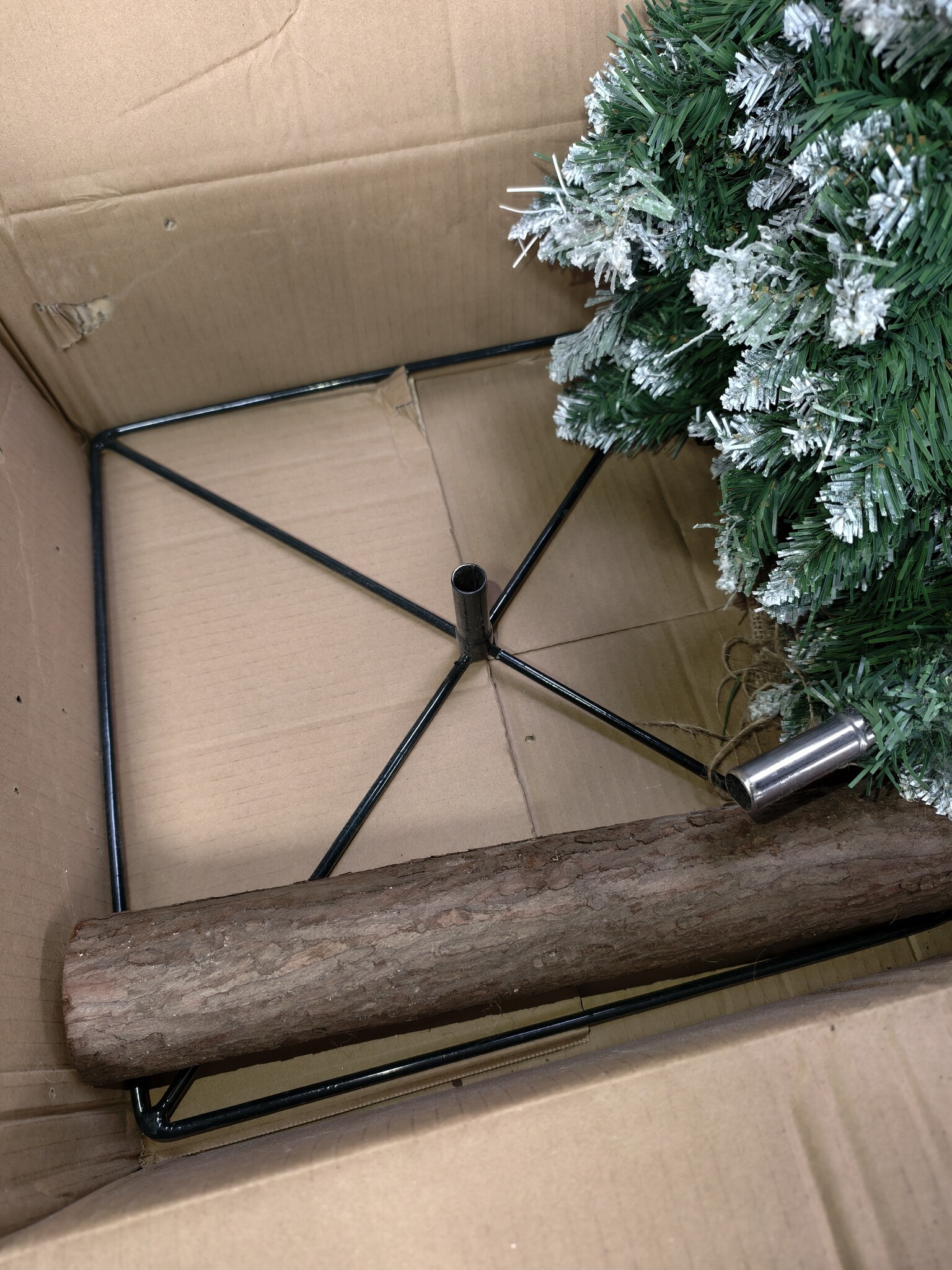 Kunstkerstboom Modulair met stam 220 cm – Echte boomgeur