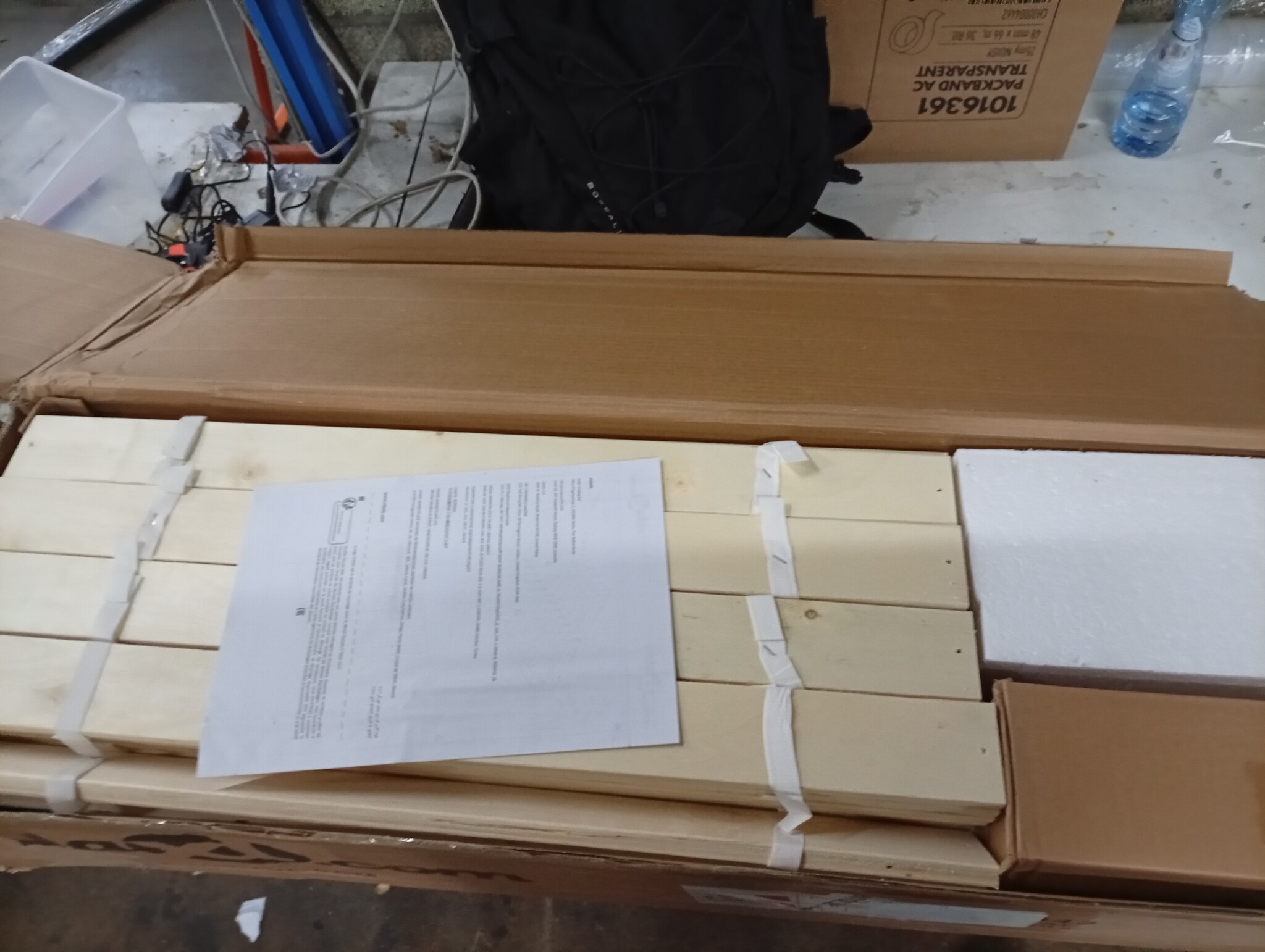 vidaXL Bedframe Grenenhout 140x200 cm - 55% Korting