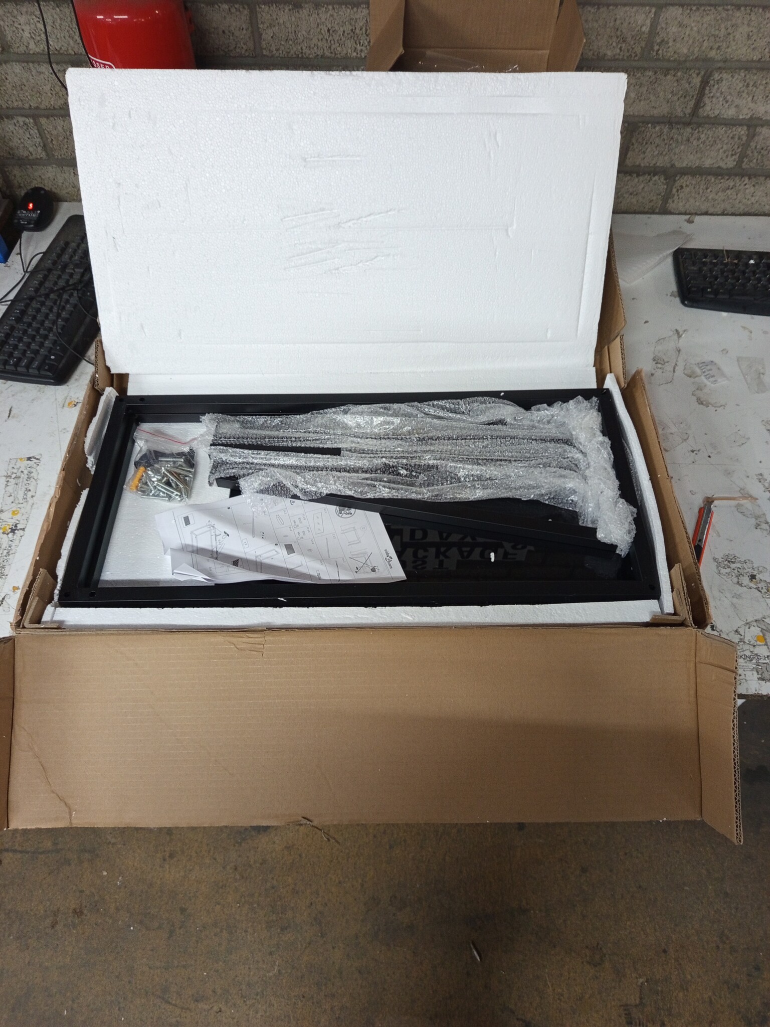 vidaXL Wandtafel Gehard Glas Zwart (60x35x75 cm) - 55% Korting