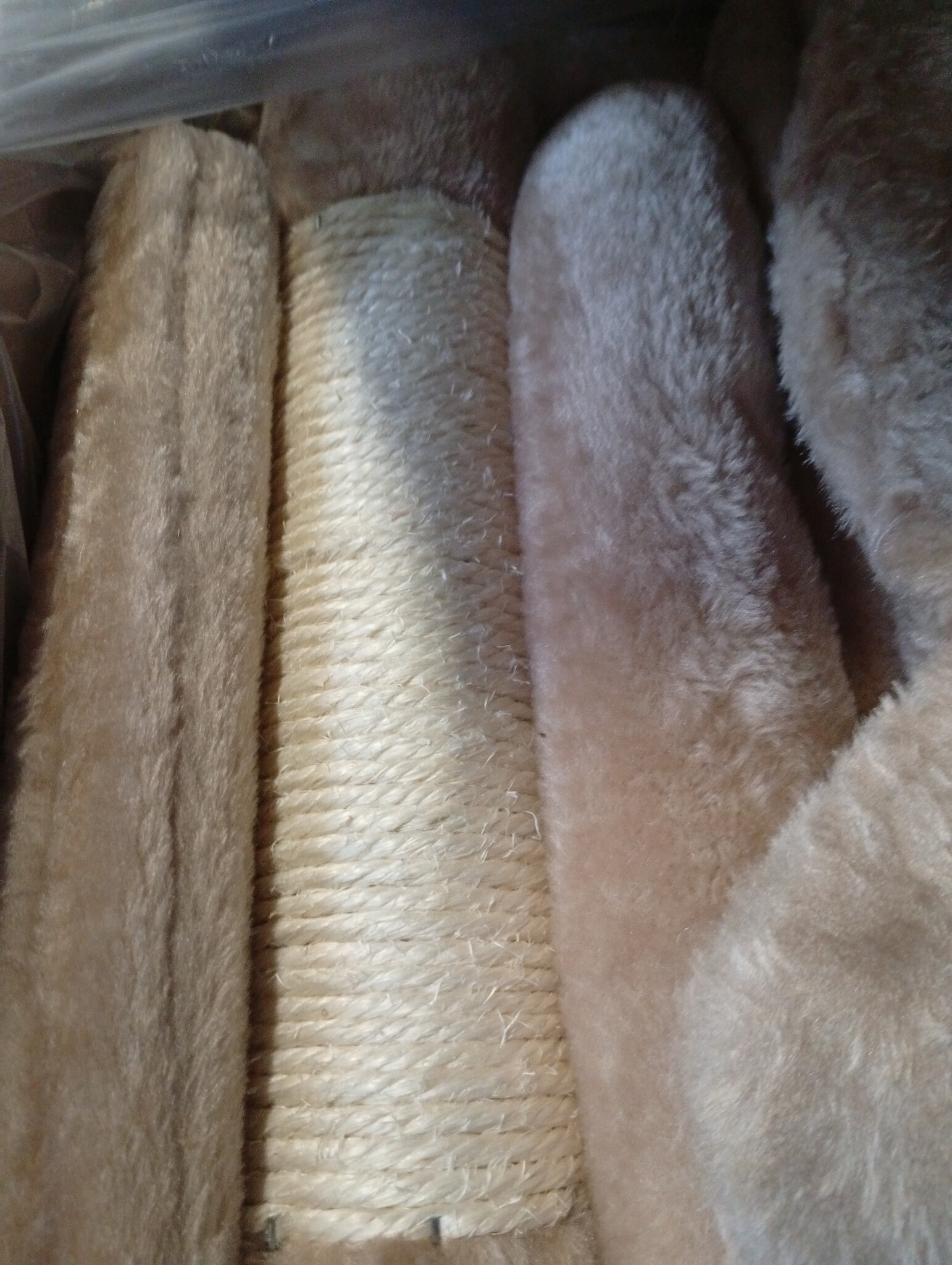 Kattenboom Beige 206cm - 55% Korting! Met Hangmat & Slaapgrotten