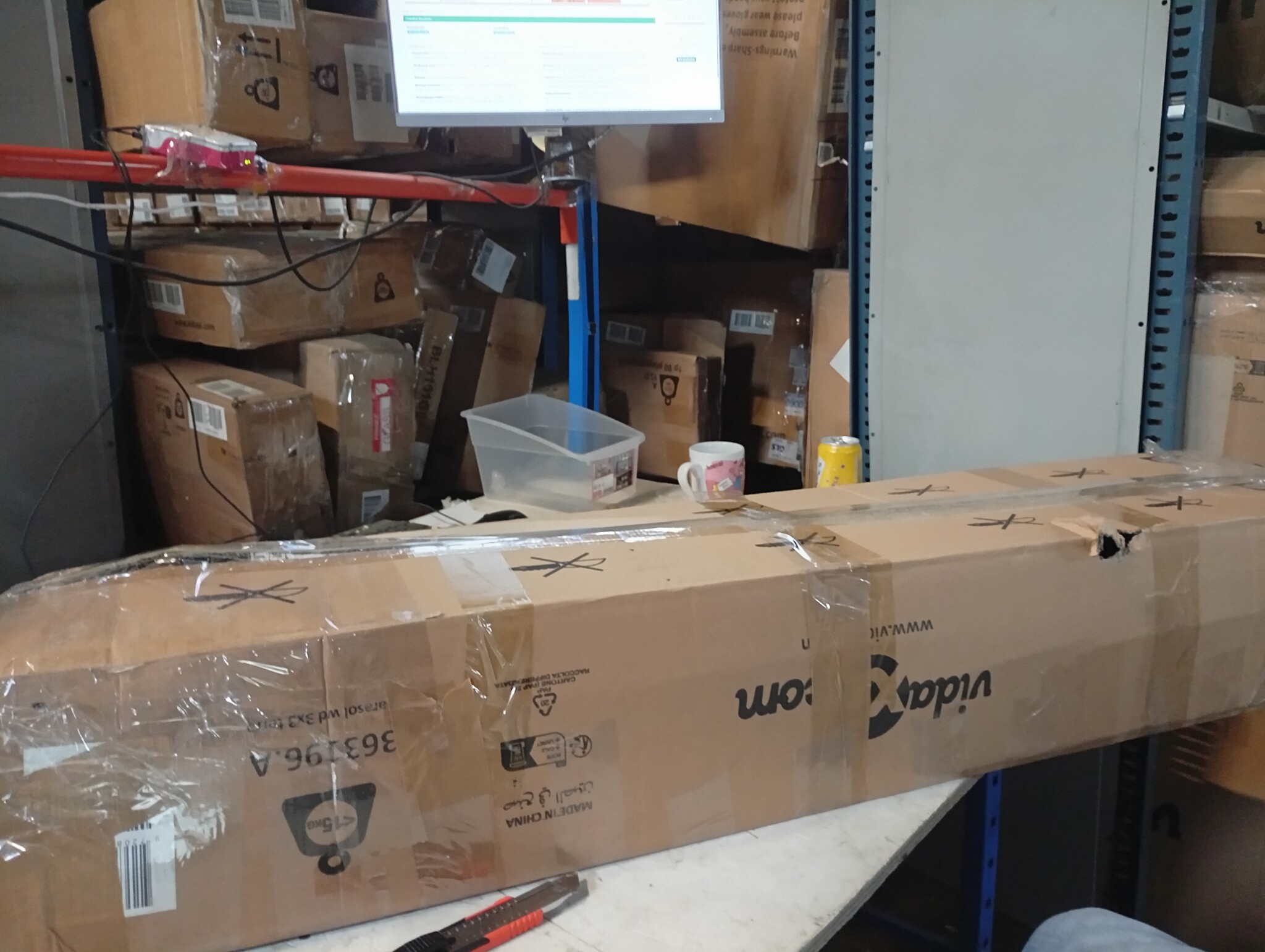 vidaXL Parasol Terracotta 300x300cm | Houten Paal | 67% Korting