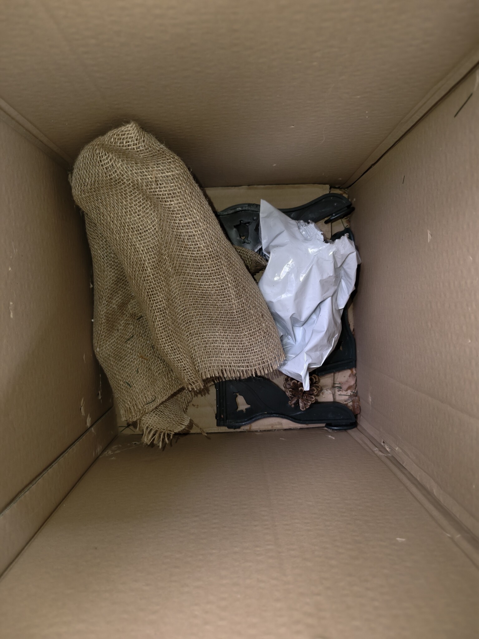 Kunstkerstboom 180cm op stam - Sneeuw & Glitter - 0% korting