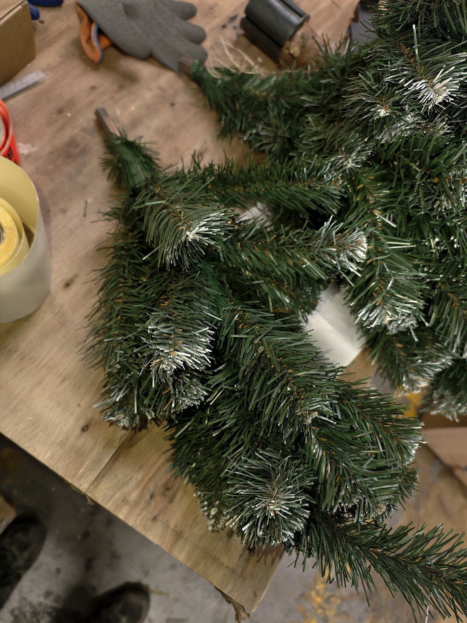 Kunstkerstboom 180cm op stam - Sneeuw & Glitter - 0% korting