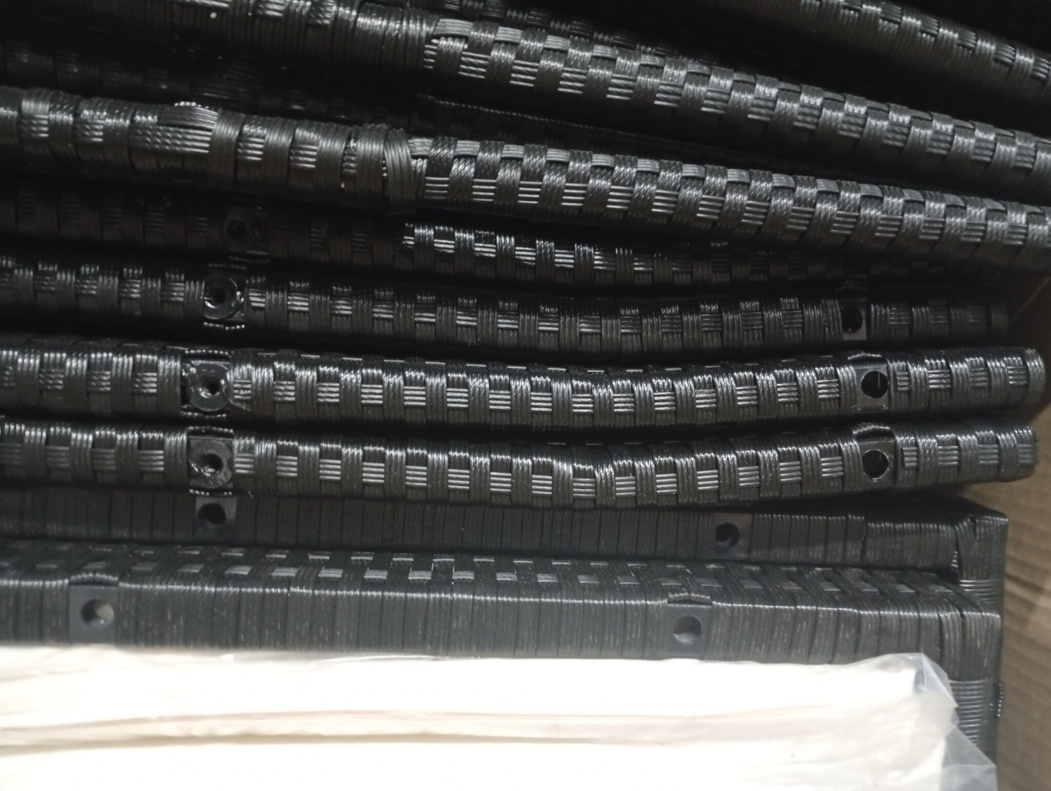 vidaXL Tuinstoelen 4x met Kussens - Poly Rattan Zwart | -60%