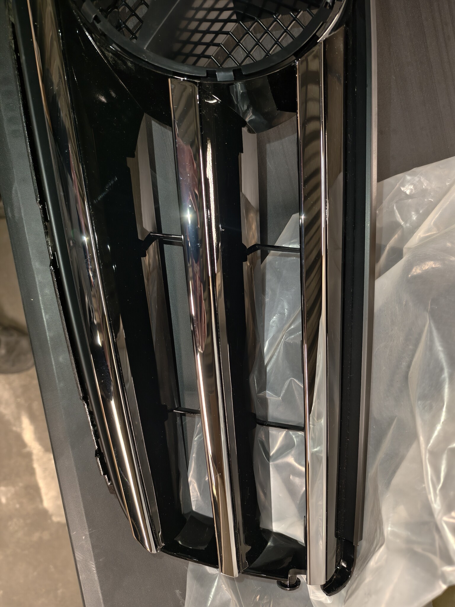 Grill Mercedes W204 07-14 Avantgarde Chroom-Black - 64% Korting!