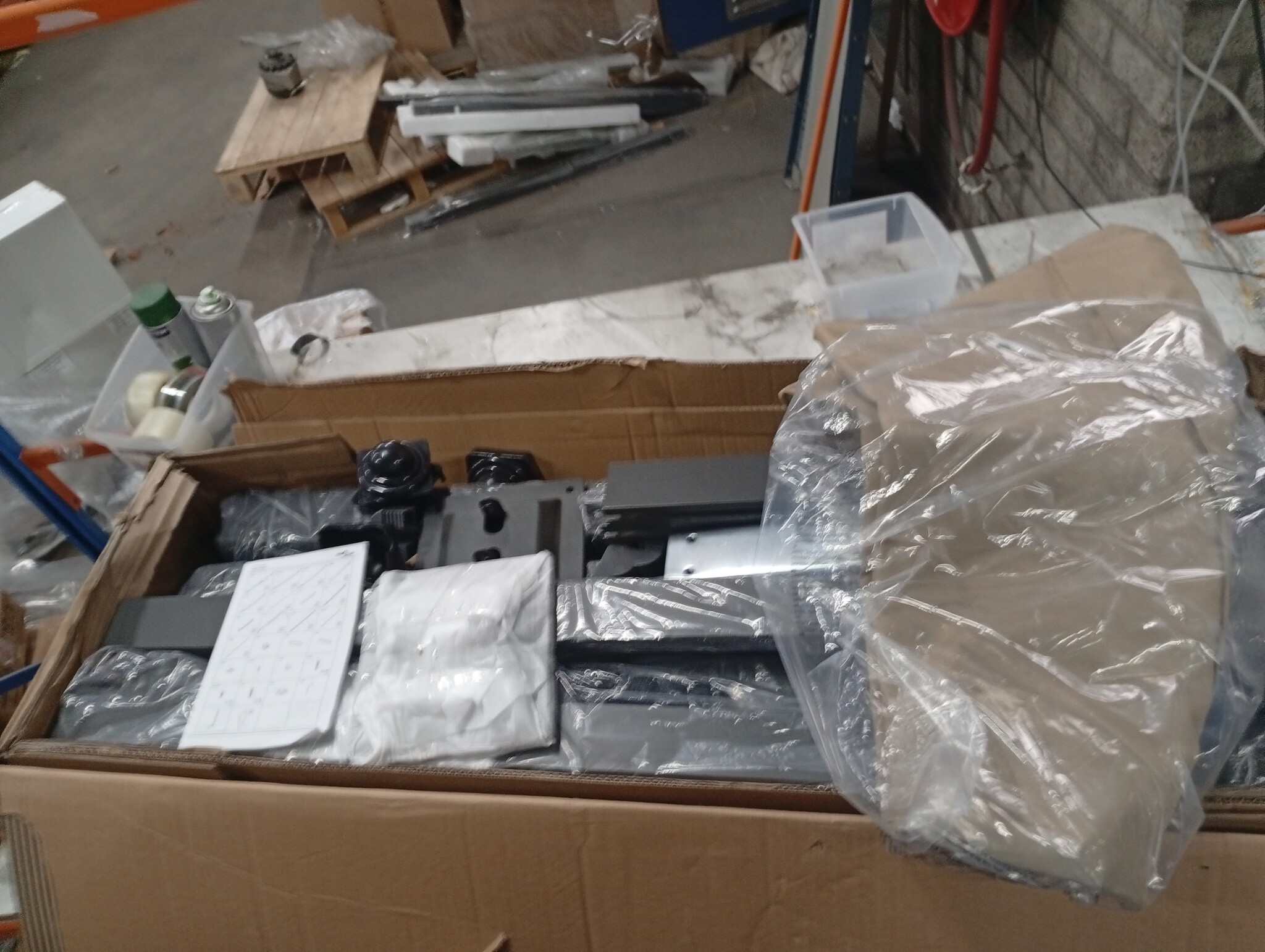 VidaXL Tuinprieel met uittrekbaar dak 3x3m Taupe | 55% Korting