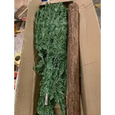 Kunstkerstboom 190 cm met houten stam - Nu met 0% korting
