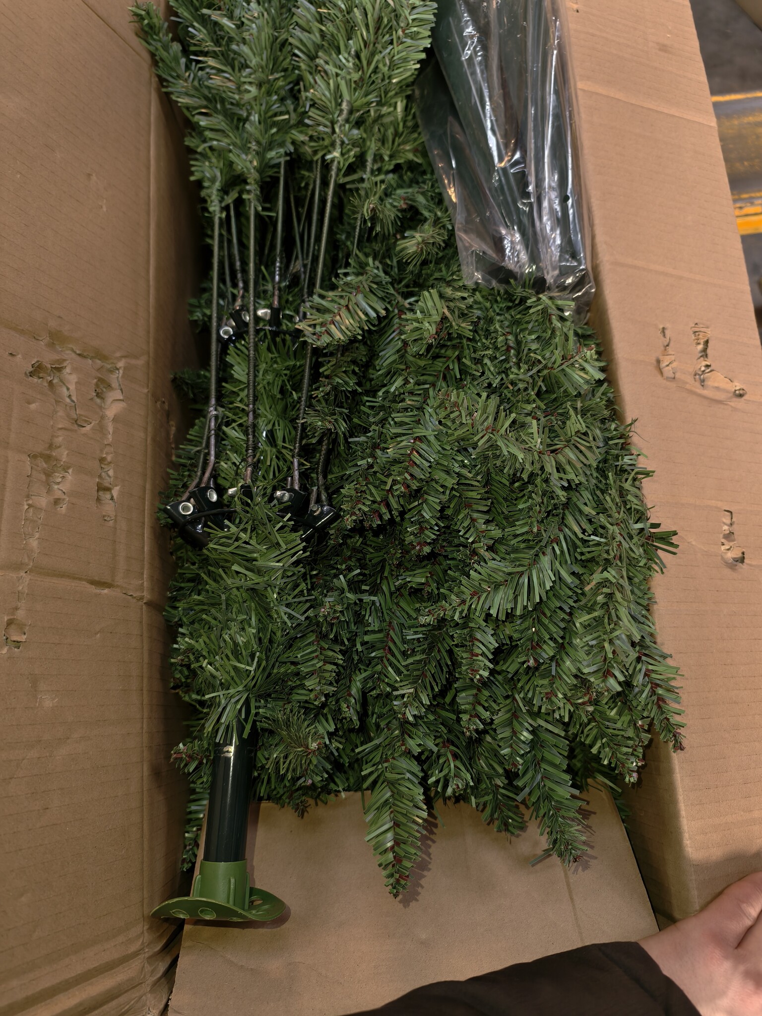 Kunstkerstboom 240 cm - Uitvouwsysteem - Groen