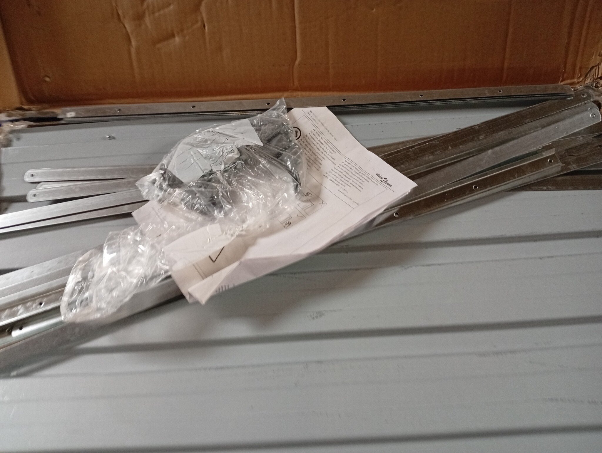 vidaXL Verhoogde Plantenbak (320x80x77cm) - 69% Korting!