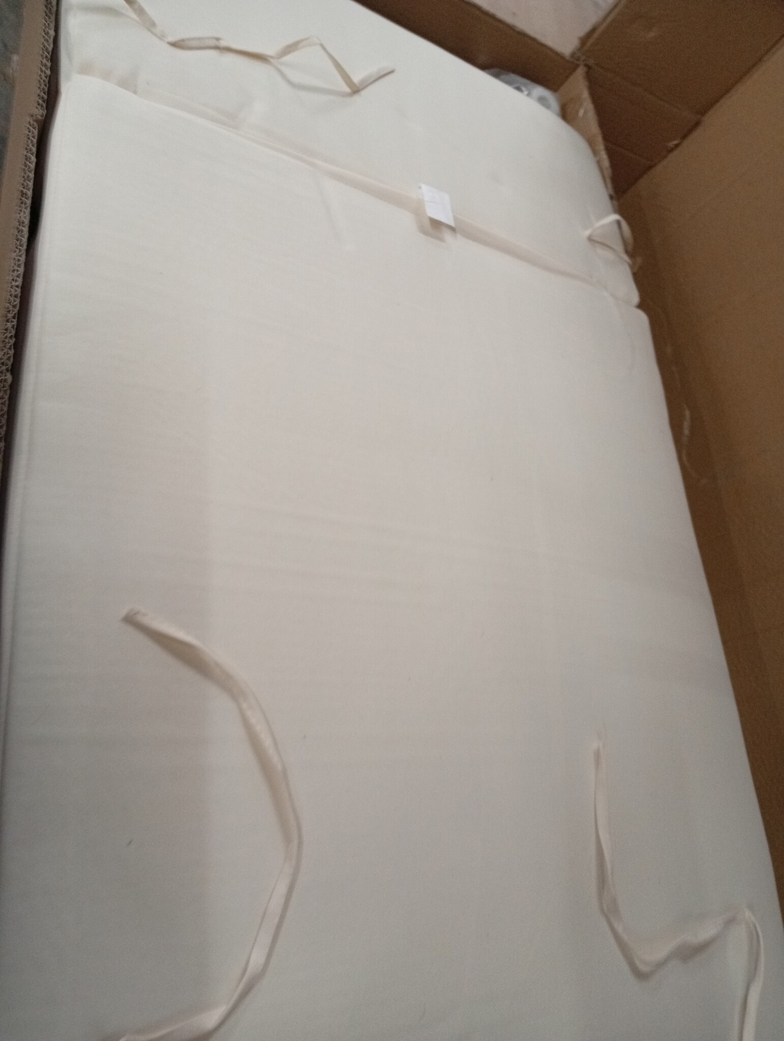 vidaXL Ligbed Acaciahout + Kussen - 67% Korting