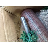 Kunstkerstboom 160 cm - Sneeuw & Dennenappels - Houten Stam