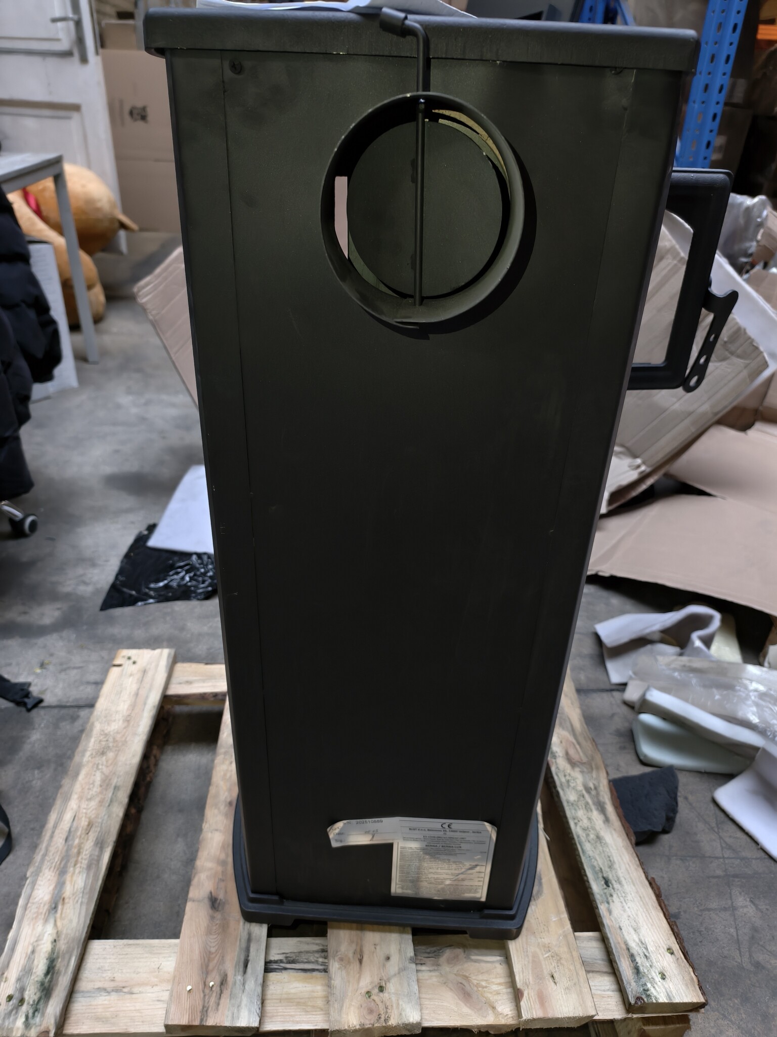 Houtkachel Staal Gietijzer Vrijstaand 8.5KW - RETOUR - Krassen/Deuken/Gebroken Tegels