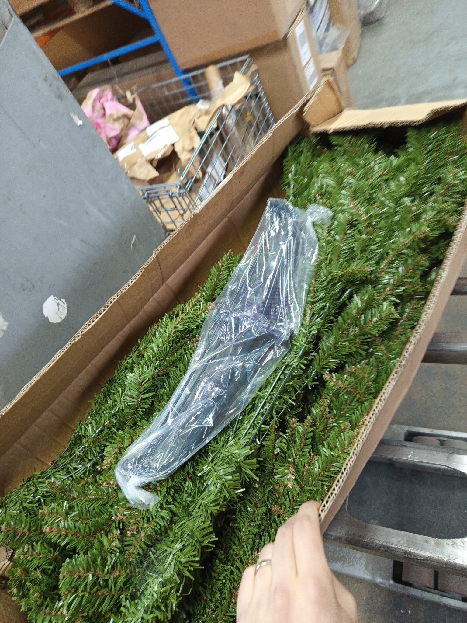 Kunstkerstboom 240 cm - Groene Spar - Retourproduct