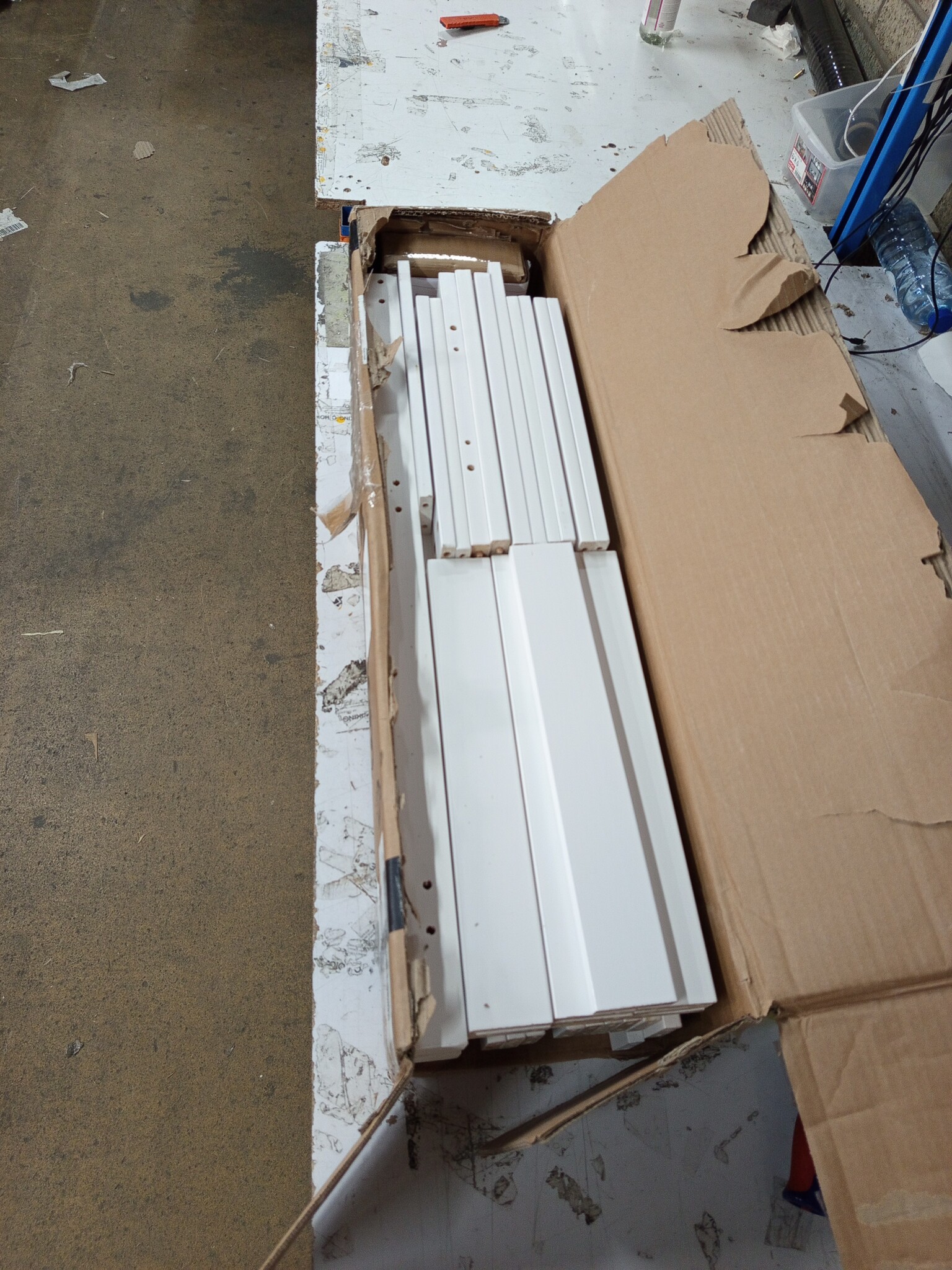 vidaXL Oppottafel Grenenhout Wit - 55% Korting!