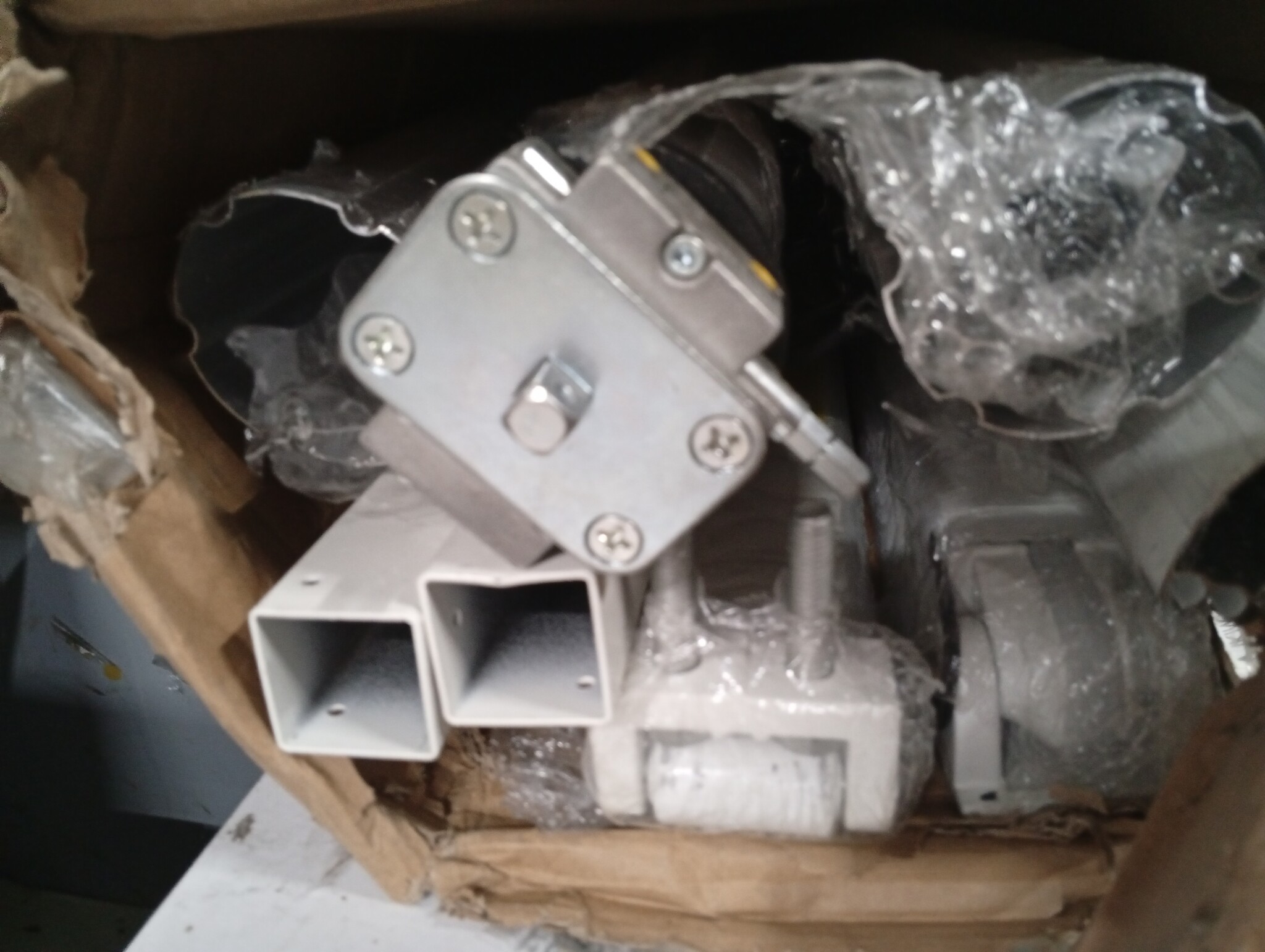 Markies Wit 4.5x3m Metaal (Gebruikt) - 67% Korting!