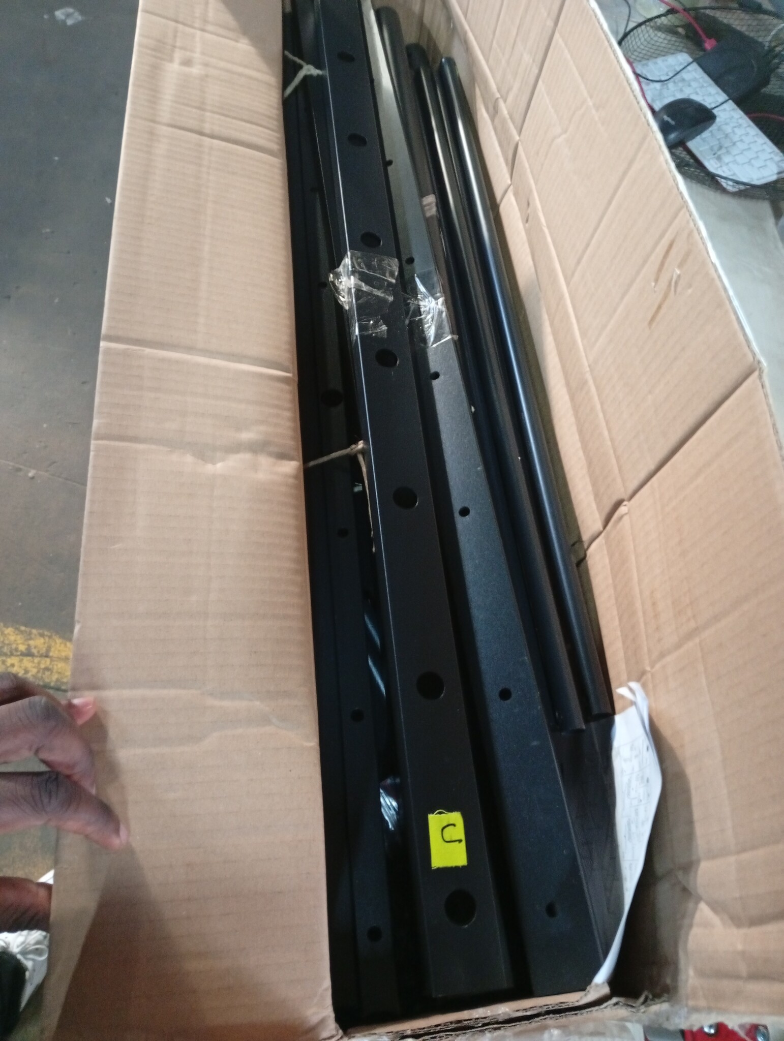 vidaXL Bedframe Metaal Zwart 135x190 cm - 55% Korting!