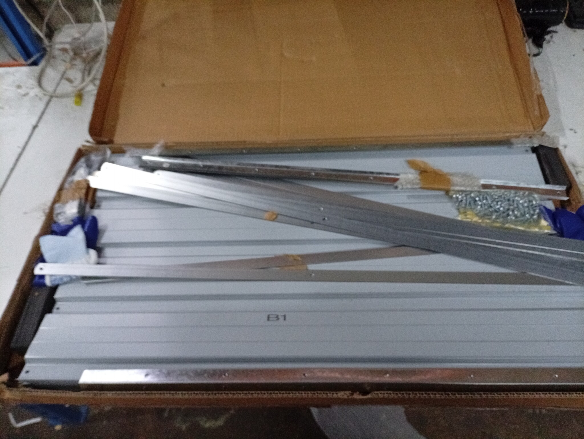 VidaXL Verhoogde Plantenbak 320x80x77cm - 64% Korting!