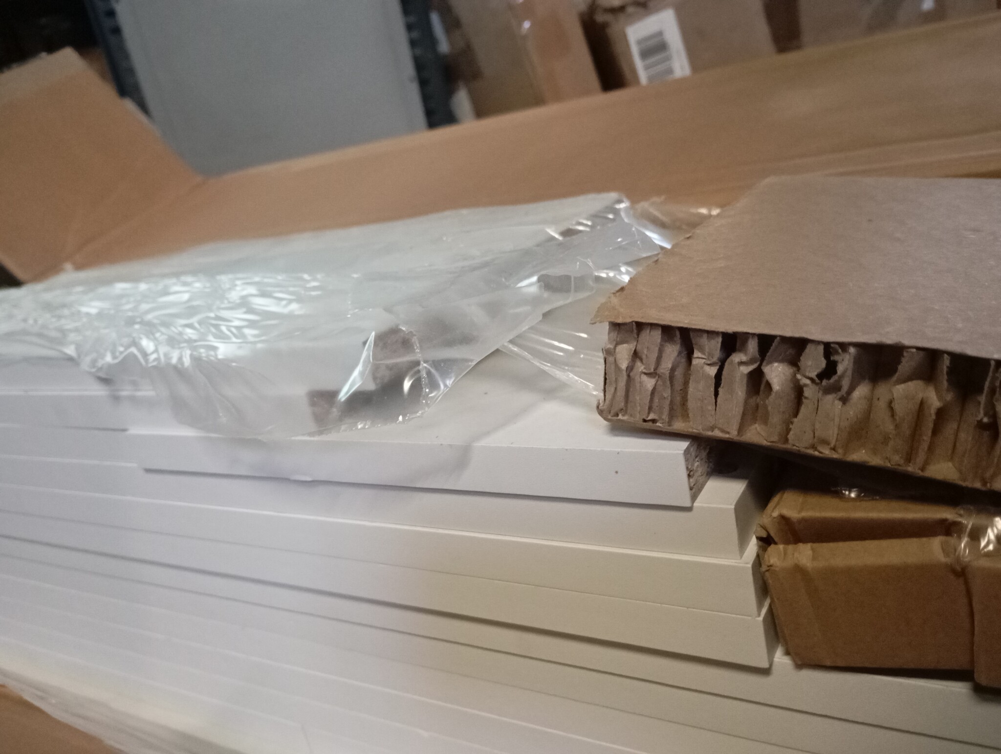 vidaXL Boekenkast 72x20x120 cm wit | Nu 55% Korting!