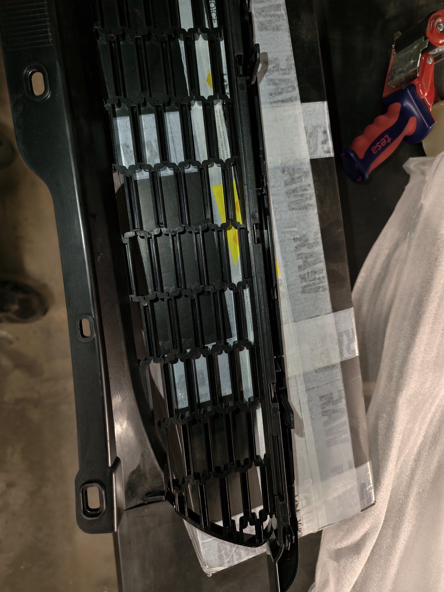 Grill MINI COOPER R56/57/55 06-09 JCW GLANZEND ZWART