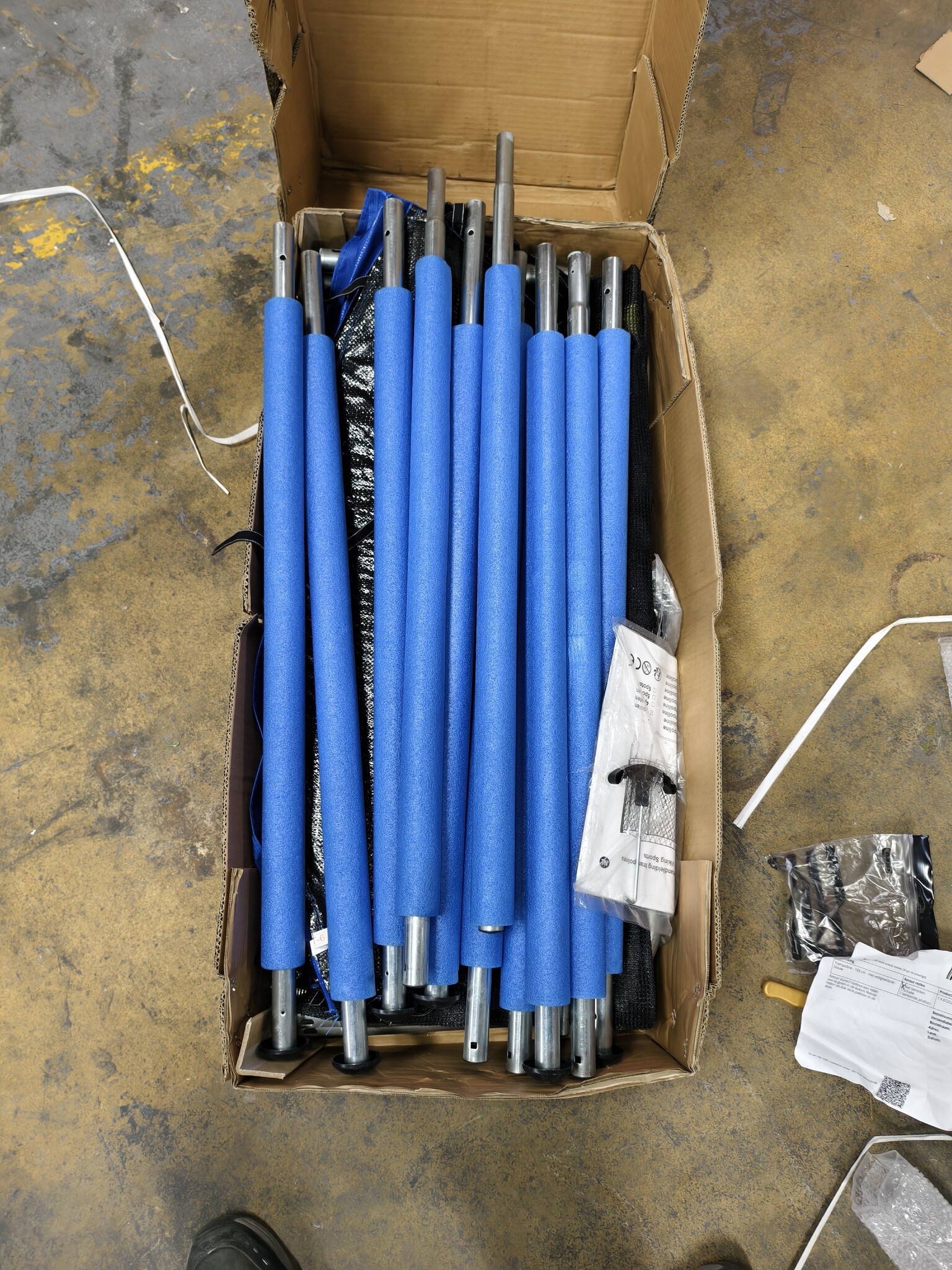 Trampoline 183 cm Blauw met Veiligheidsnet - Ongebruikt (krasjes)