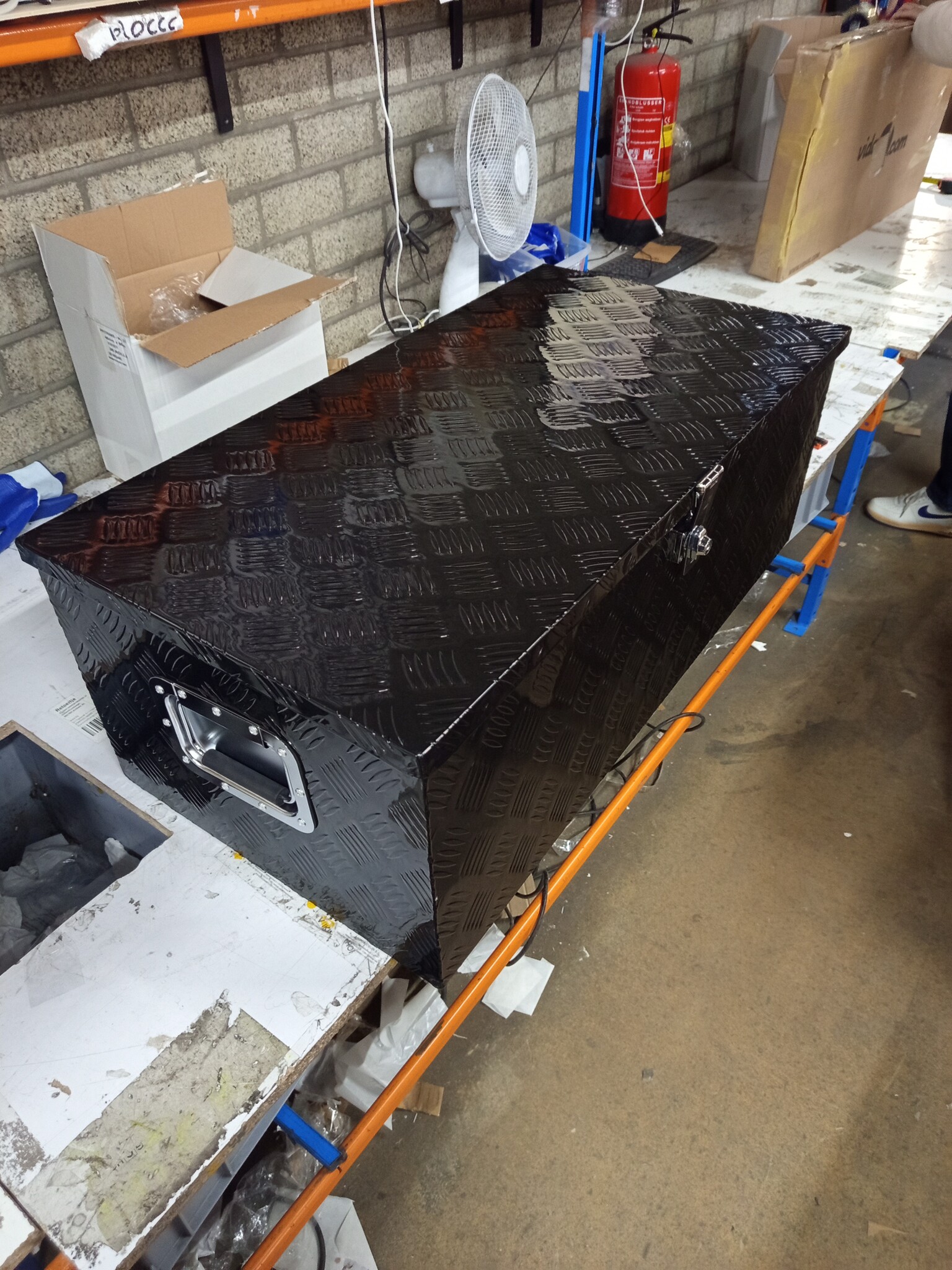 vidaXL Aluminium Opbergbox 90cm Zwart - Nu 55% Korting!