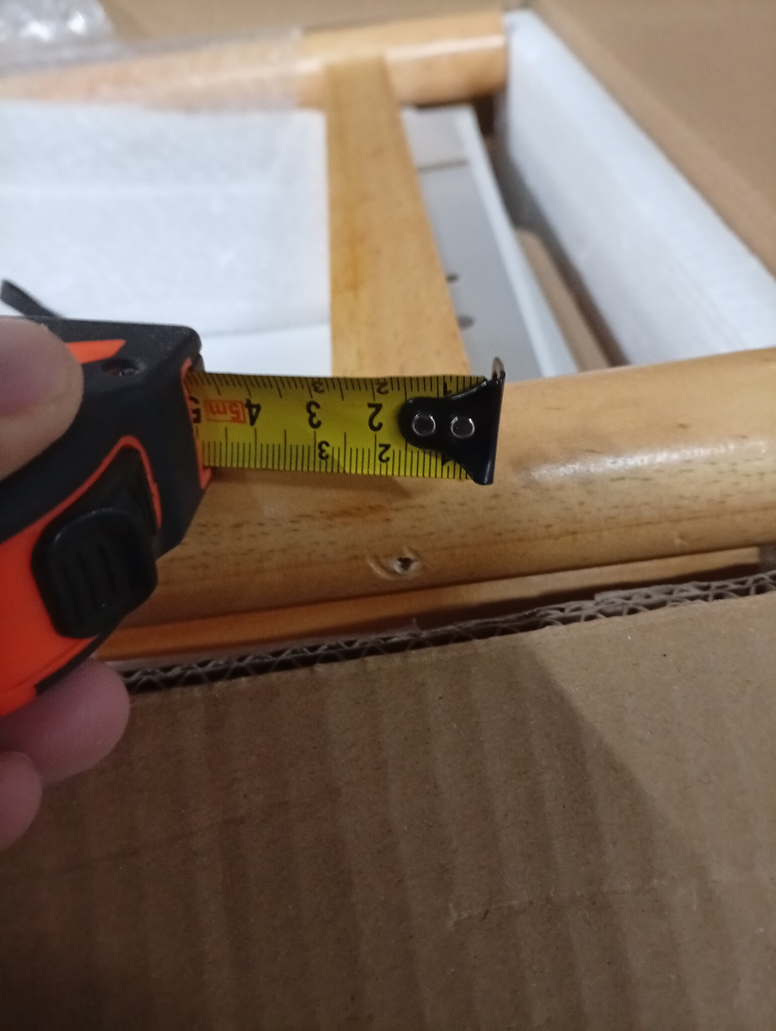 vidaXL Nachtkastjes 2 stuks Wit | 55% Korting | Bewerkt Hout | 42x38x45 cm