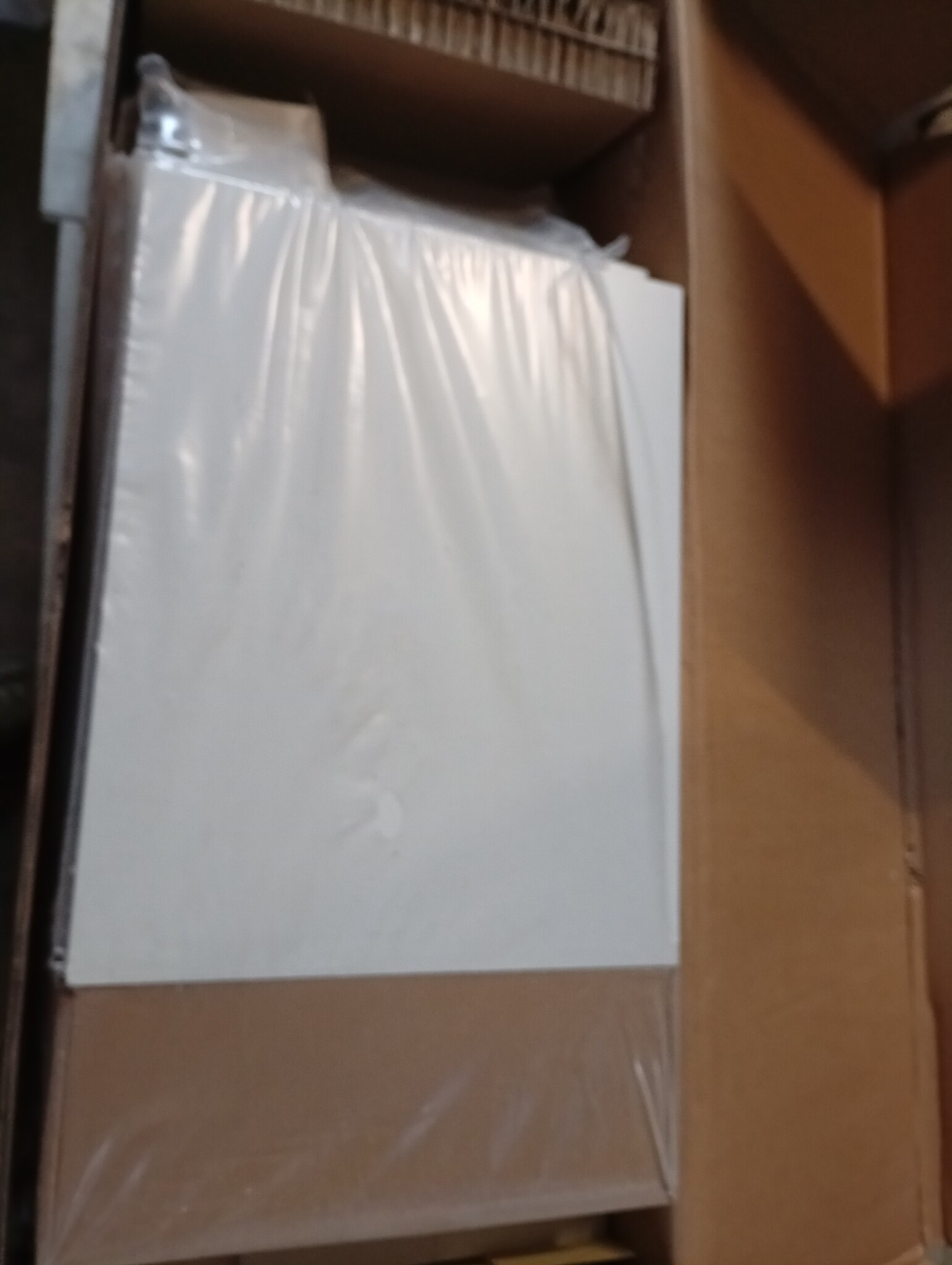 vidaXL Vitrinekast Wit - 120x30,5x70 cm - 55% Korting!