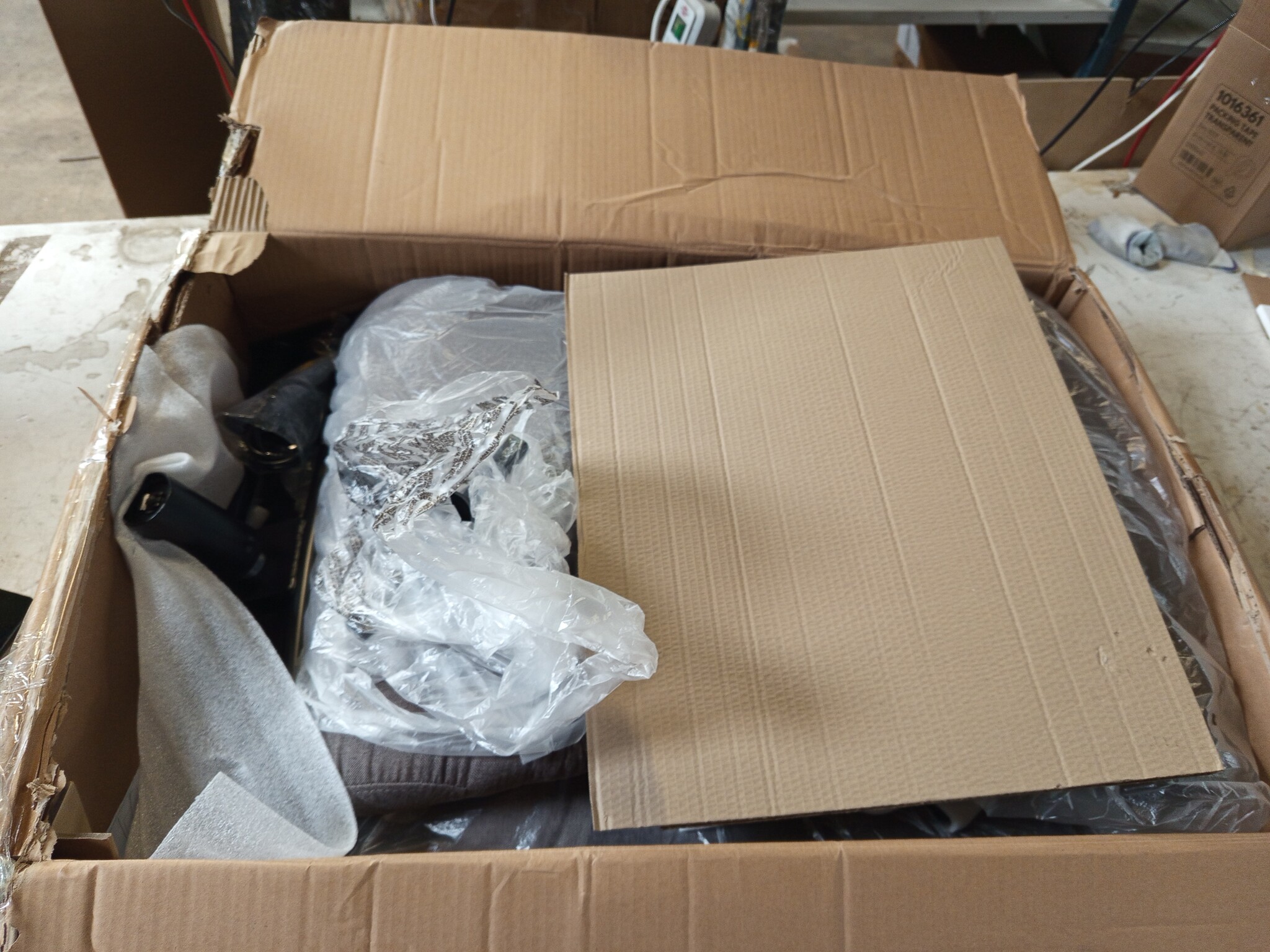 vidaXL Massagestoel Taupe - 55% Korting!