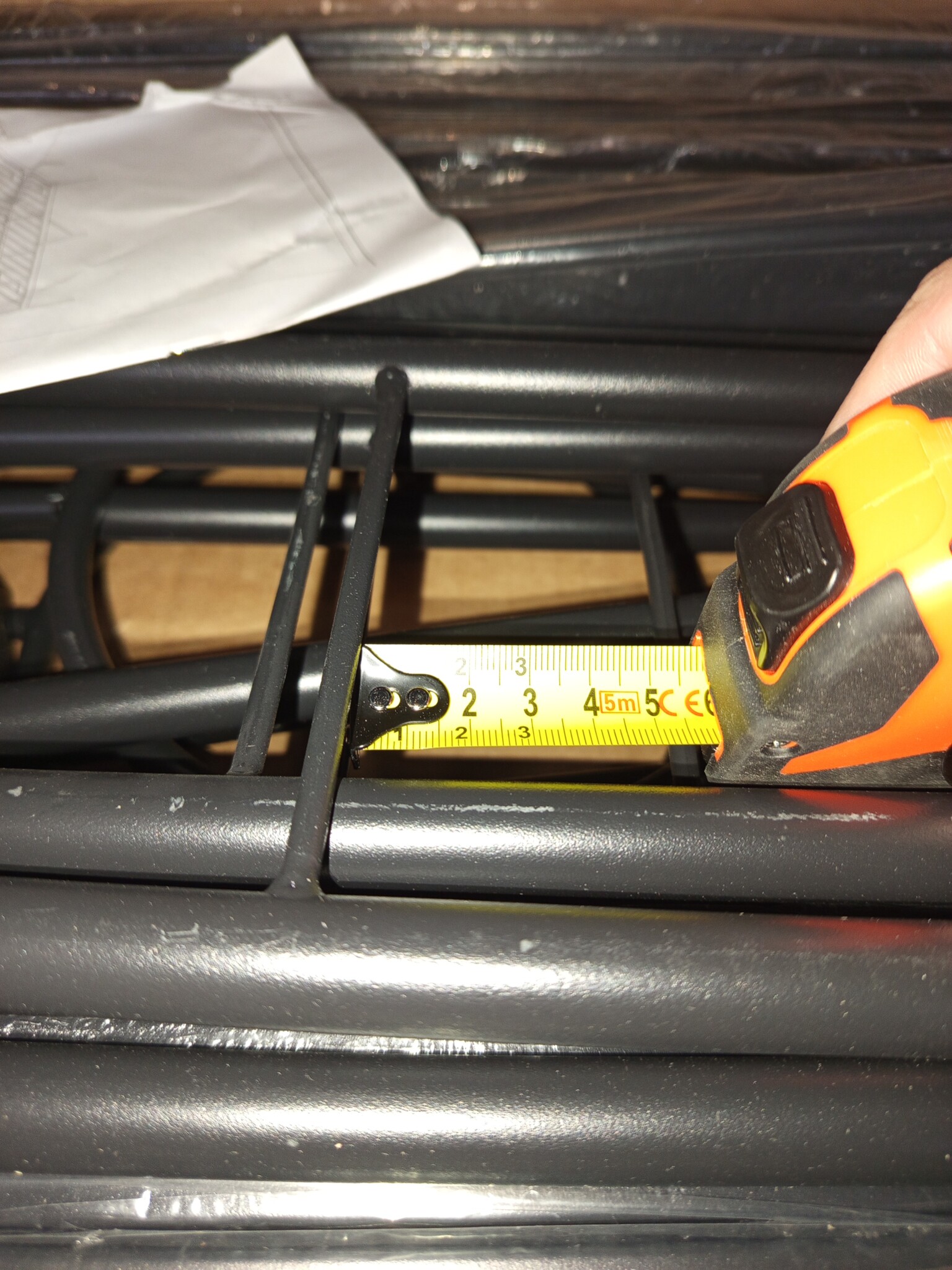 vidaXL Bedframe met hoofdbord - Metaal Zwart (120x200 cm) - 55% Korting!