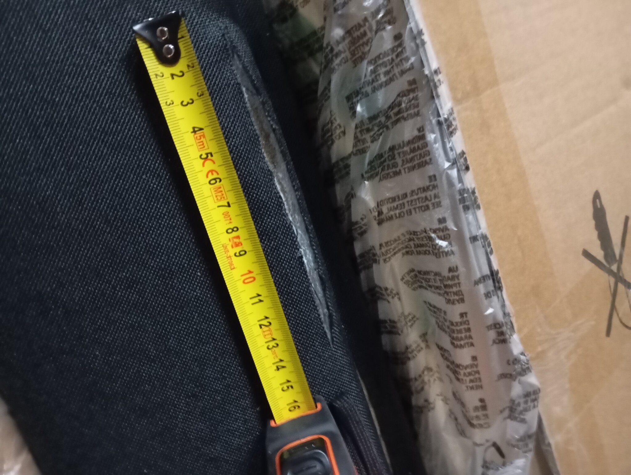 vidaXL Bedframe Zwart 140x200cm - 60% Korting!