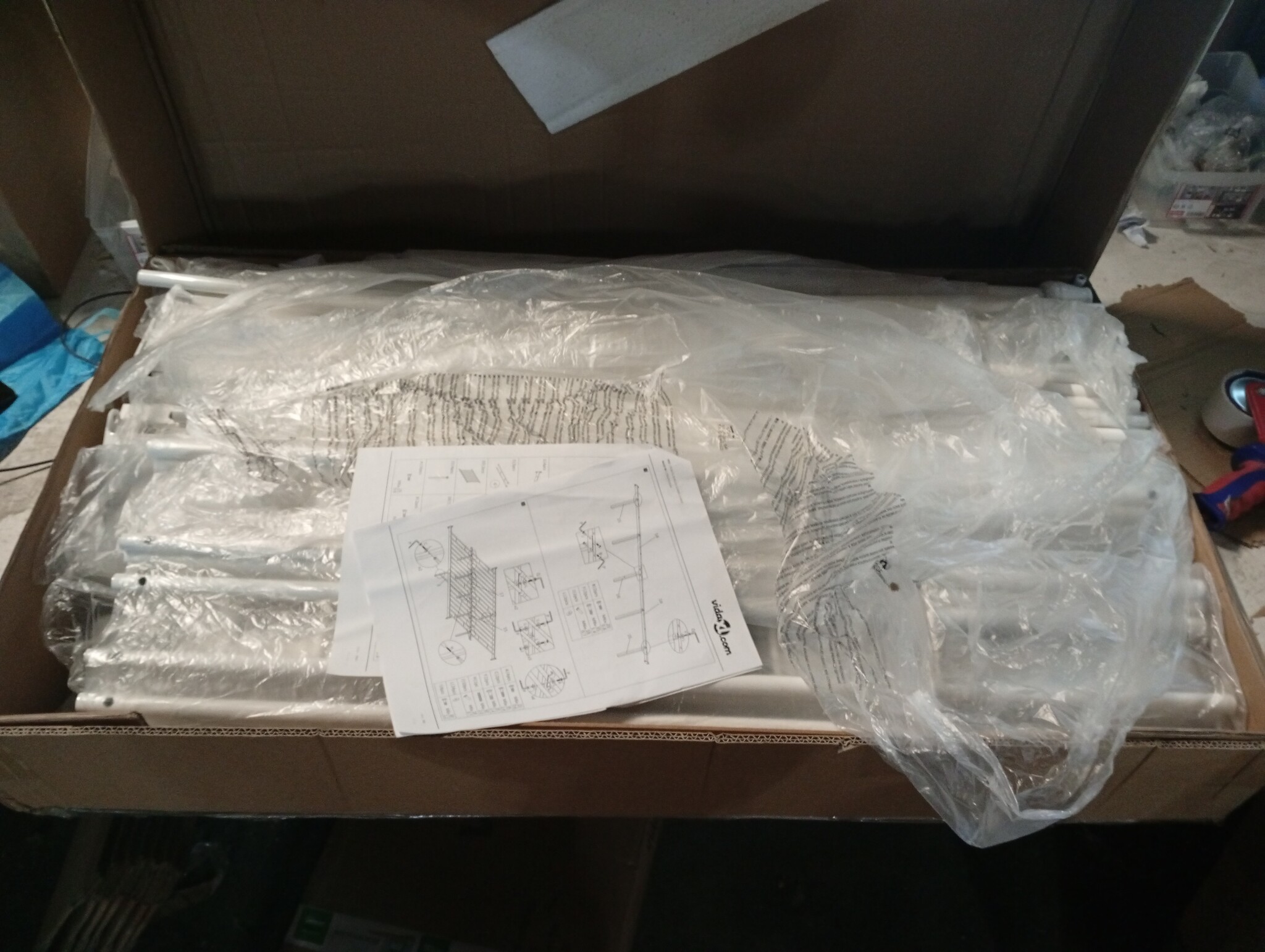 vidaXL Bedframe Metaal Wit 180x200 cm | Nu 55% Korting!