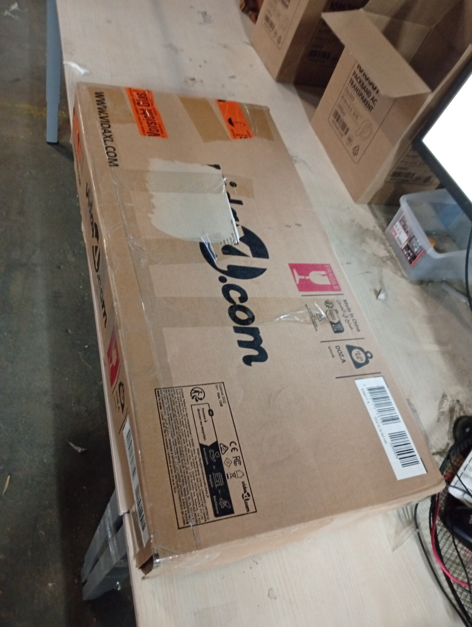 vidaXL Dressoir met LED 60,5x37x67 cm Zwart - 55% Korting!