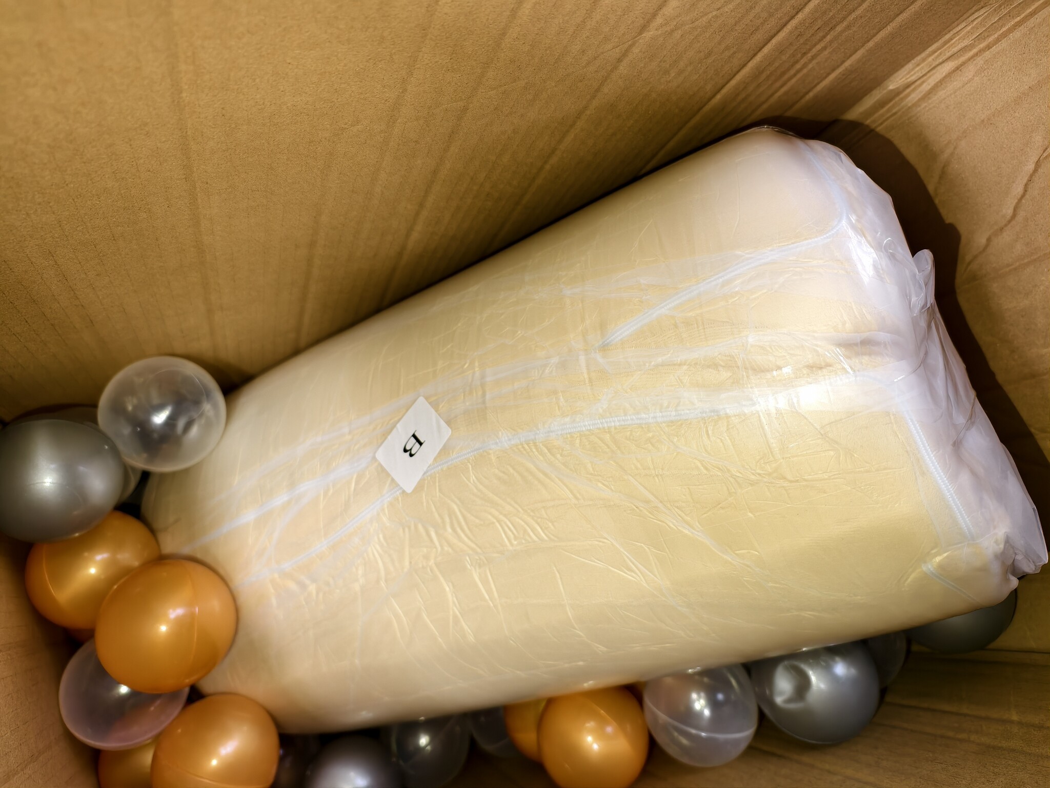 Foam Speelset Beige - 7-delig met Ballenbak & 100 Ballen - 40% Korting
