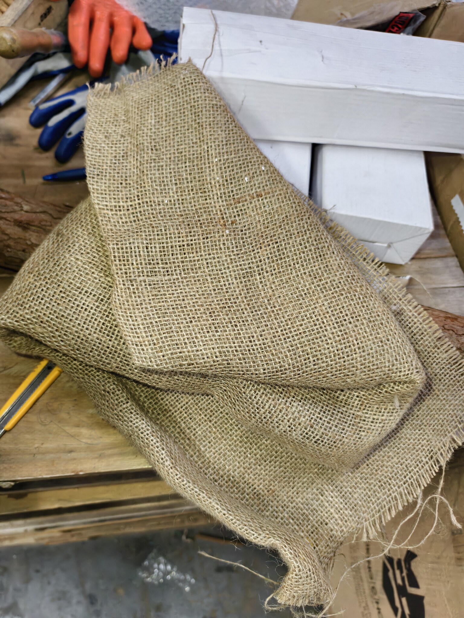 Kunst Kerstboom 180cm met Natuurlijke Stam - 3 Delig