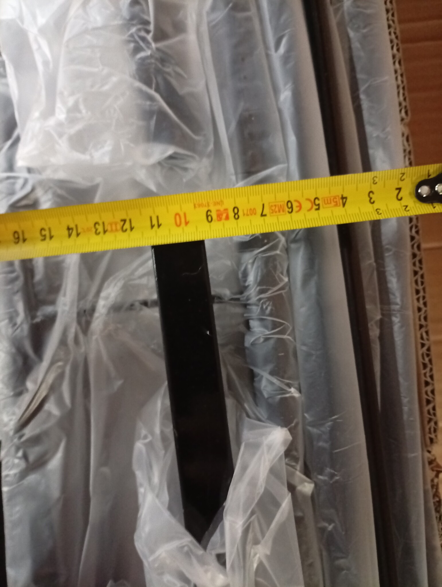 vidaXL Hemelbedframe Metaal Zwart 160x200cm | 55% Korting