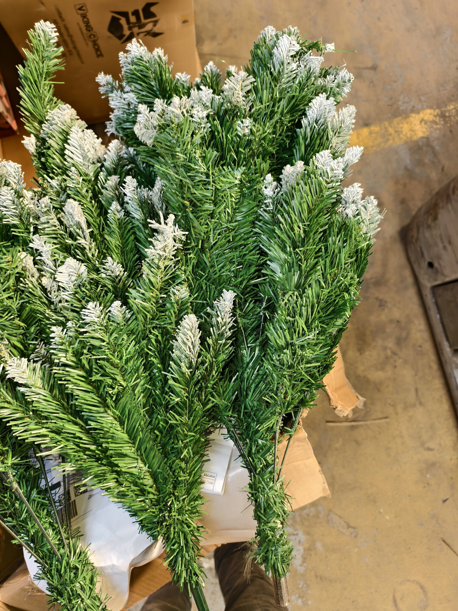 Kunstkerstboom met stam 220 cm – Modulair