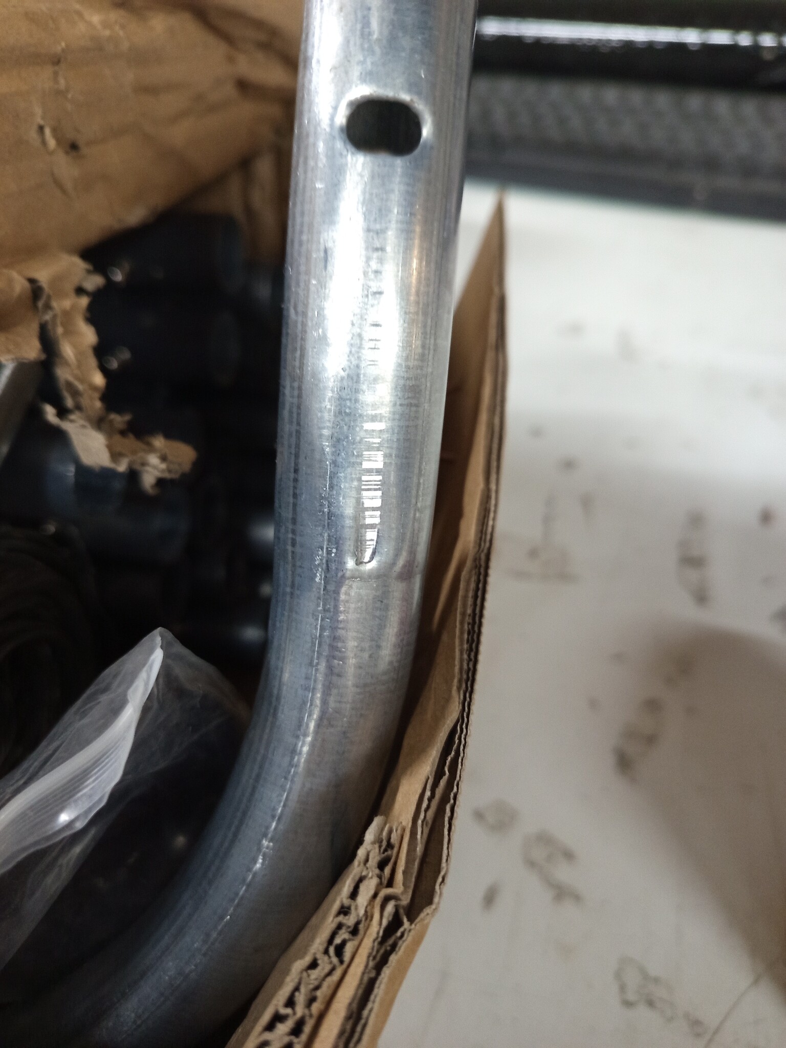 vidaXL Hondenkennel met dak - 60% korting!