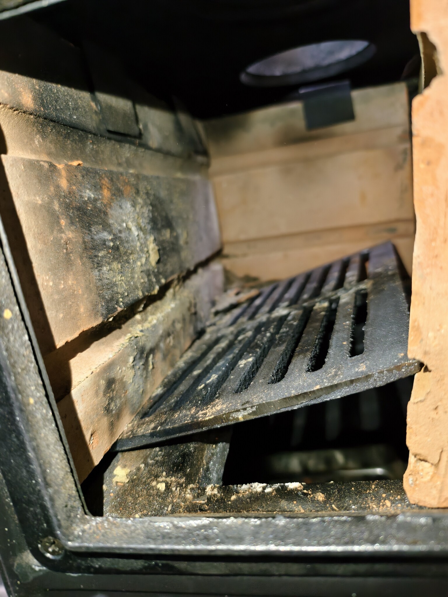 Houtfornuis FS-100 Zwart - 5,5 kW - 49% Korting - Ruimte tot 50m²