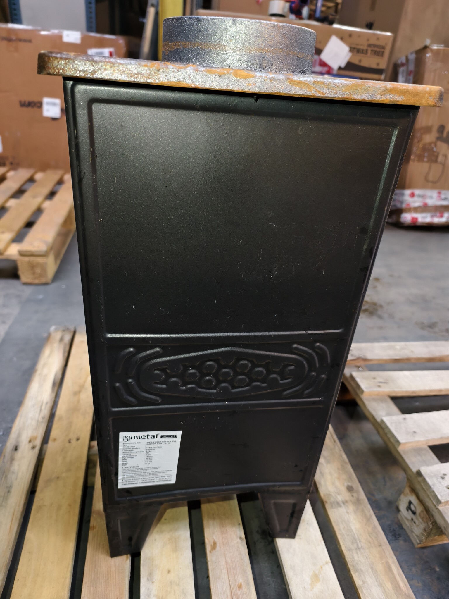 Houtfornuis FS-100 Zwart - 5,5 kW - 49% Korting - Ruimte tot 50m²