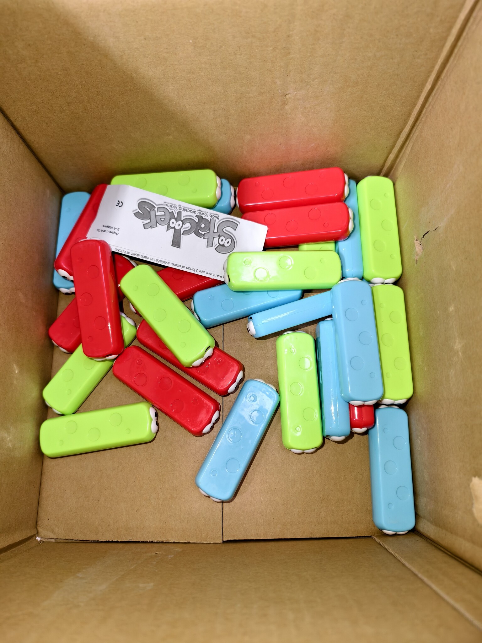 Jenga Tower With Worms - Kleurrijk Spel - 40% Korting!