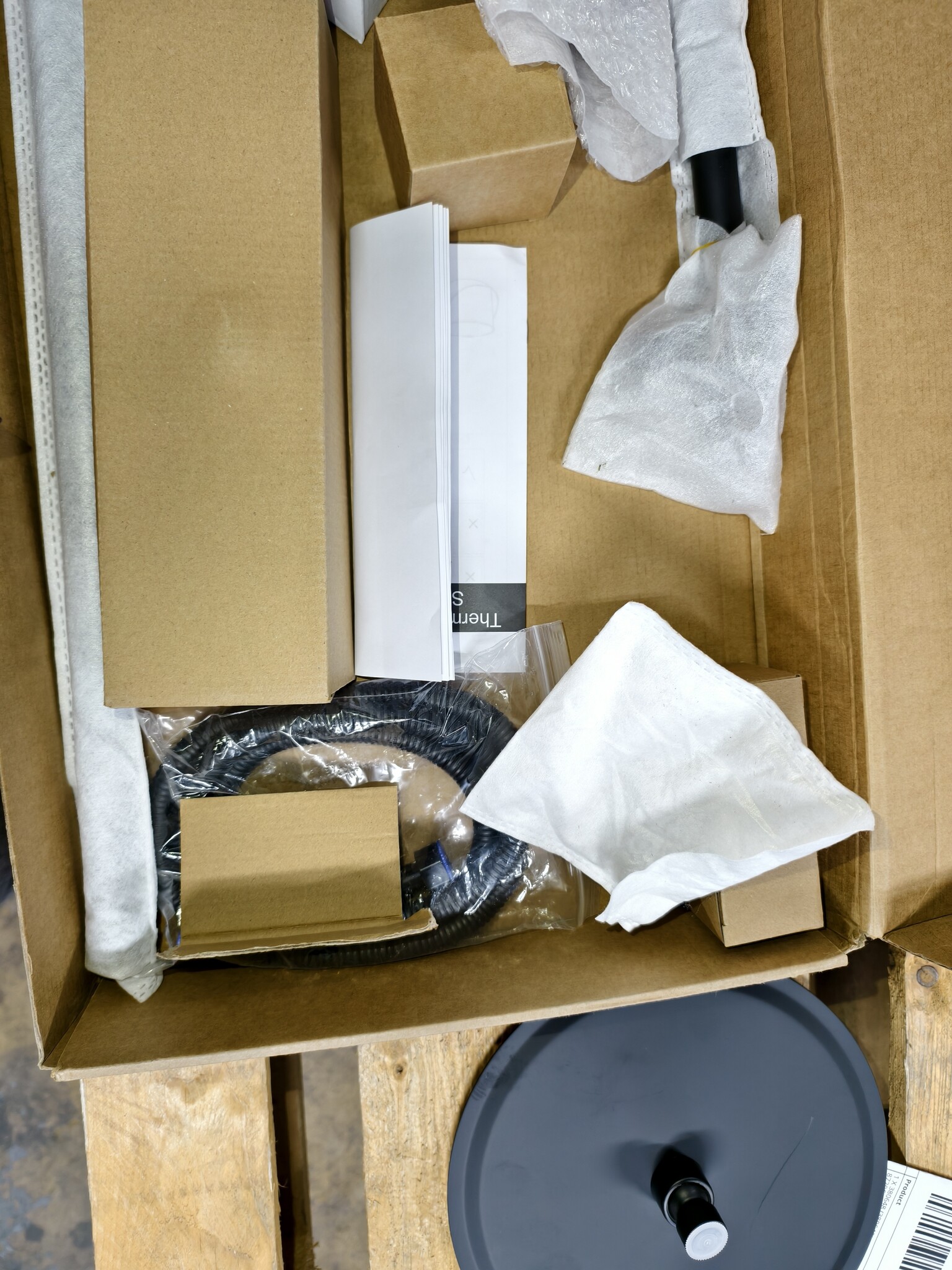 Doucheset Zwart - Thermostaatkraan & Regendouche 25cm | 40% Korting!