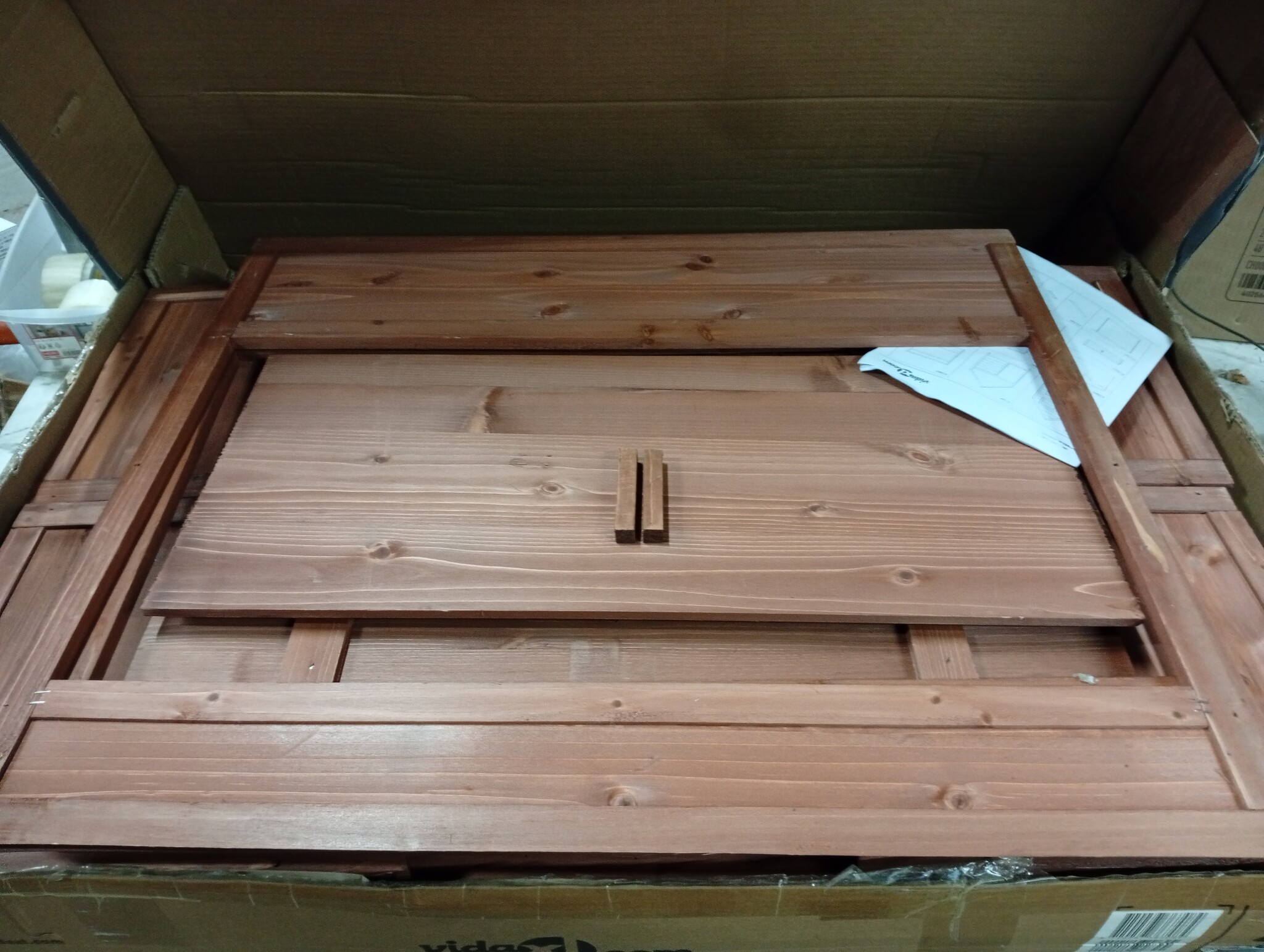 vidaXL Kippenhok Massief Vurenhout 150x96x110 cm - 60% Korting