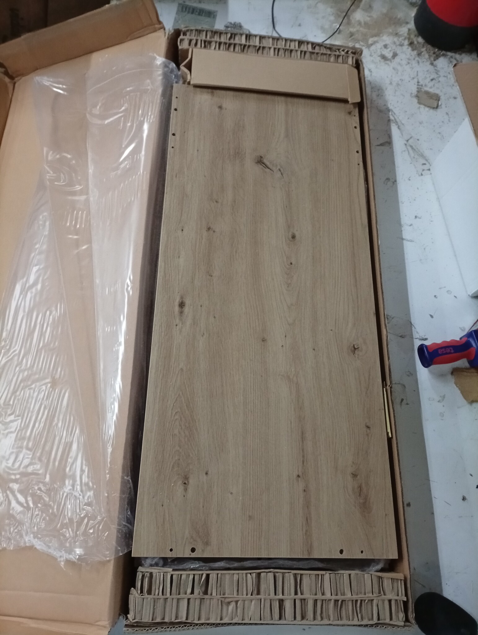 vidaXL Bartafel met rekken 90x40x103,5 cm - Artisanaal Eiken (55% KORTING)