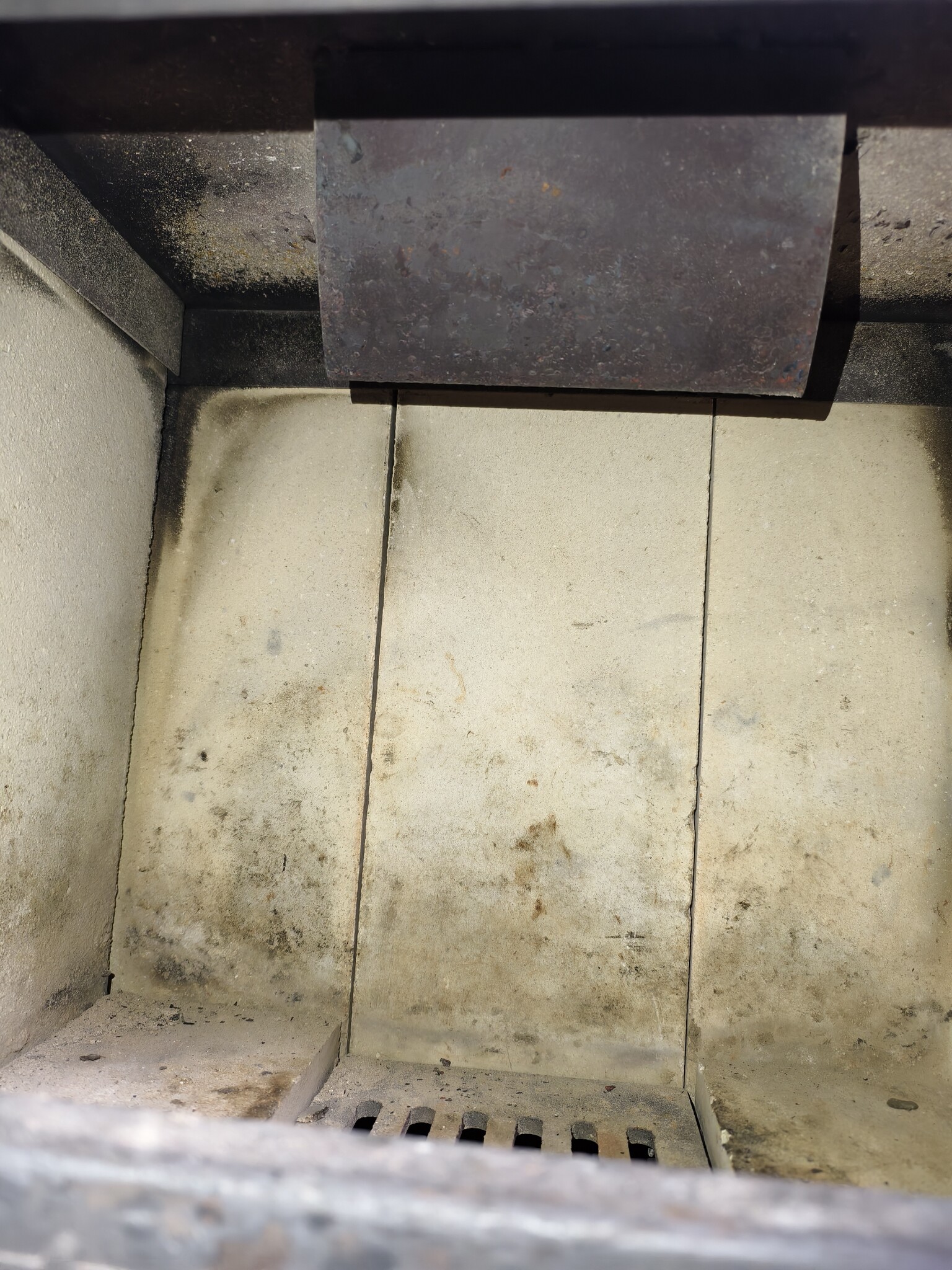 Houtkachel Vrijstaand 12 KW - Staal - Geretourneerd