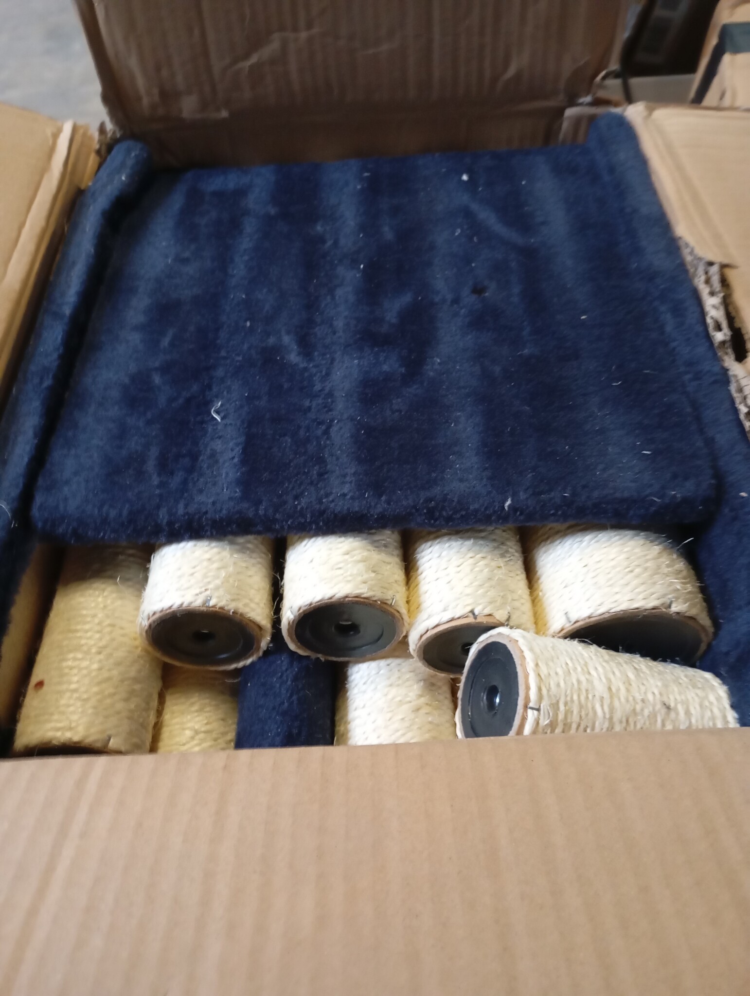 VidaXL Kattenkrabpaal 260cm Donkerblauw - 55% Korting!