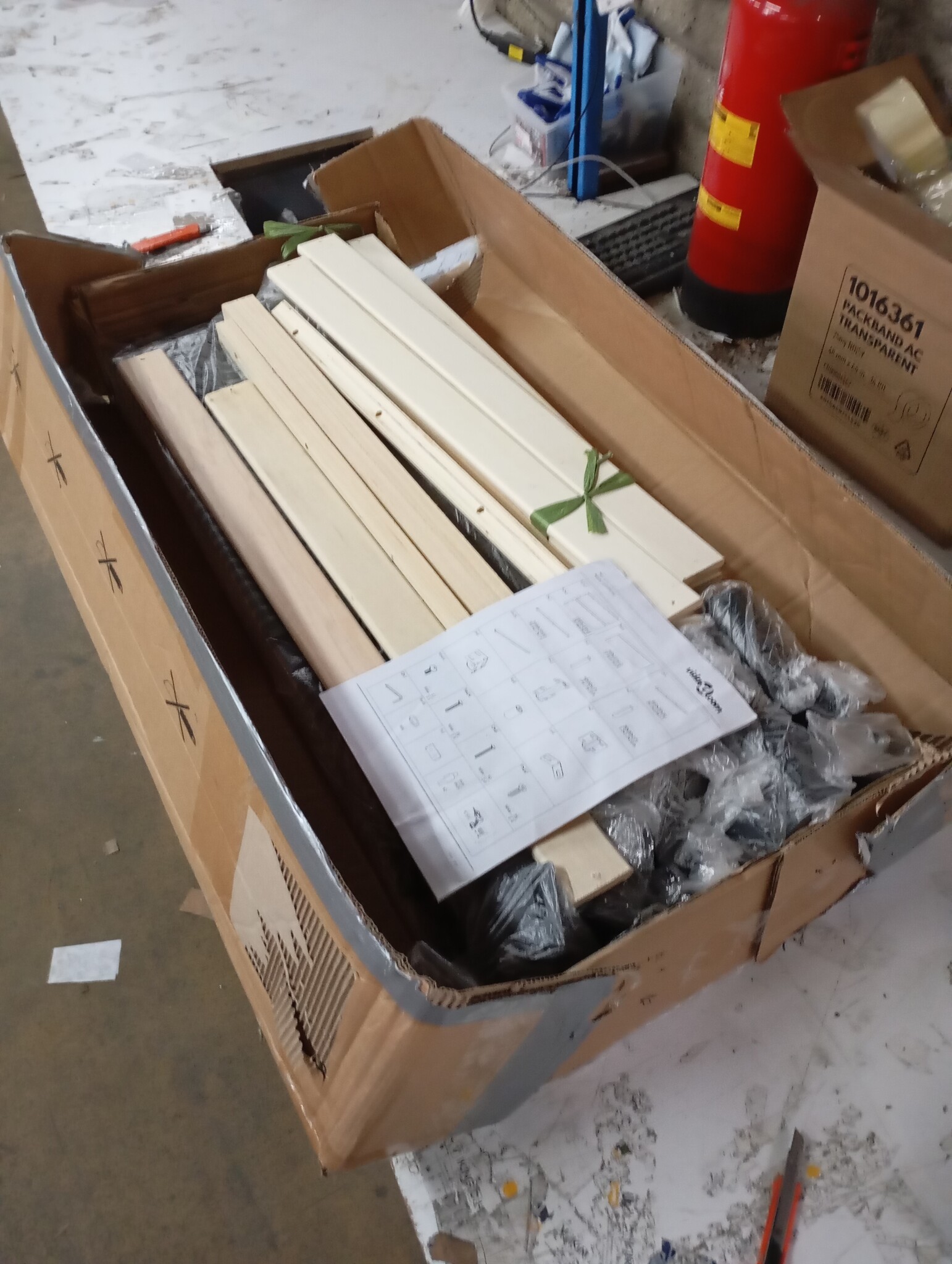 vidaXL Bedframe Donkerbruin 140x200 cm - 55% Korting!