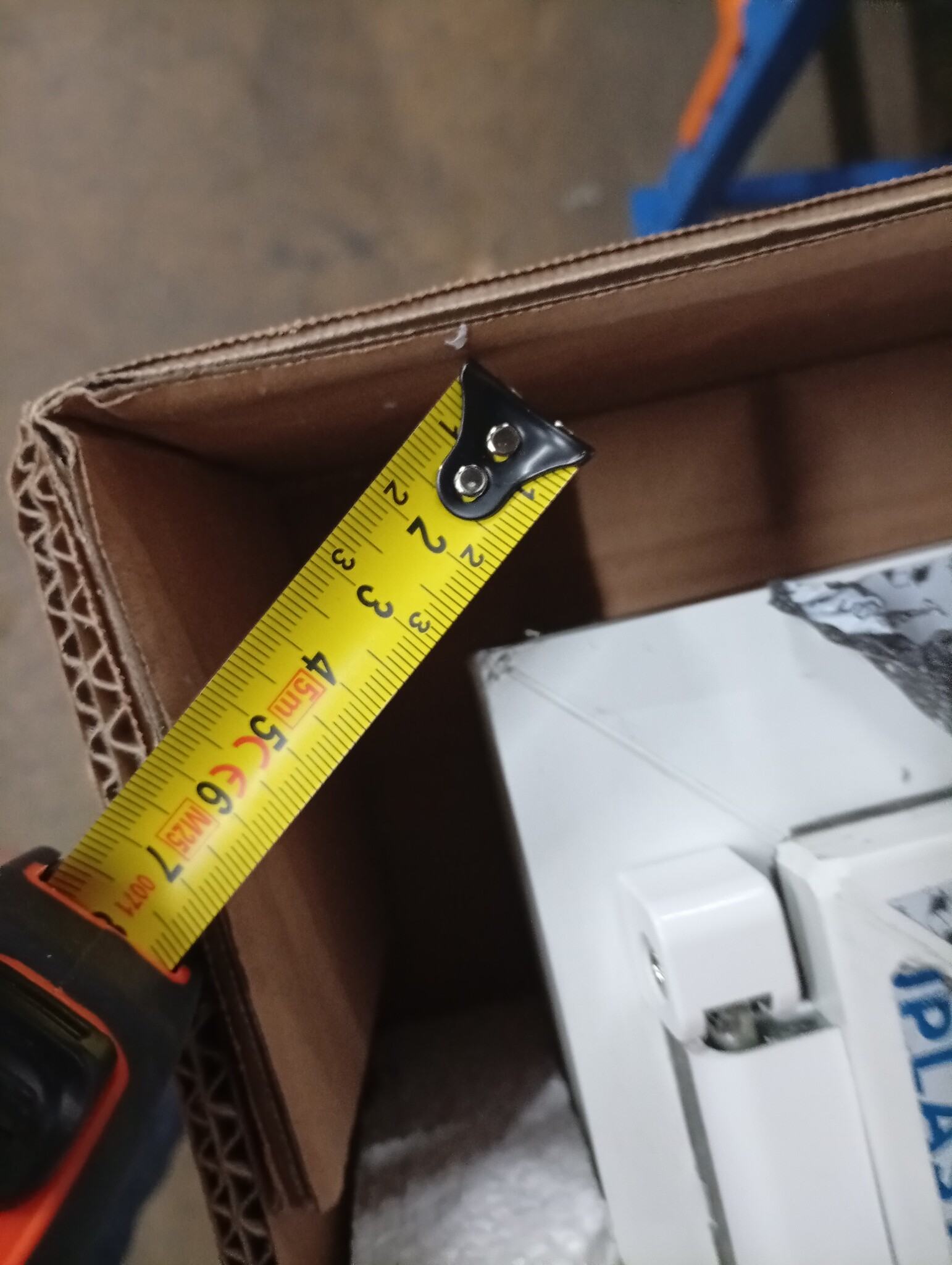 vidaXL Kelderraam "RISOR" 60x80 cm - 55% Korting