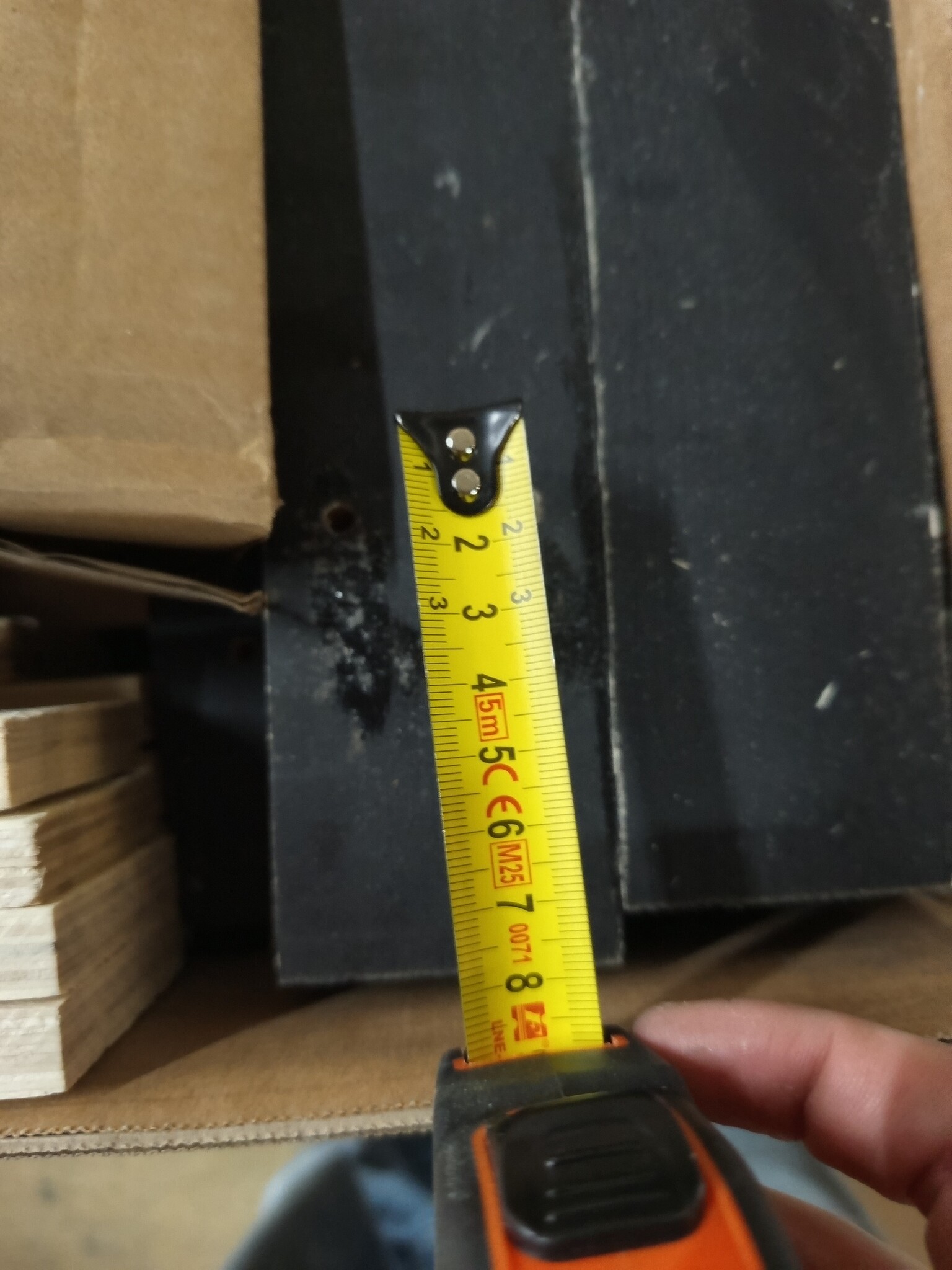 vidaXL Bedframe Zwart Massief Hout (140x190 cm) - 55% Korting!